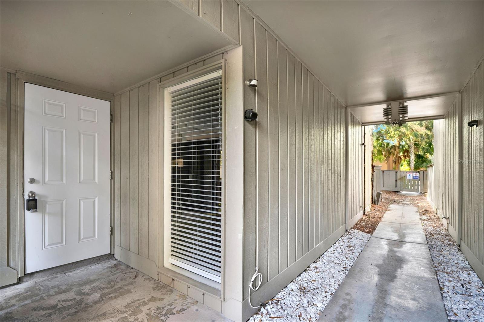 109 CROWN OAKS WAY 109