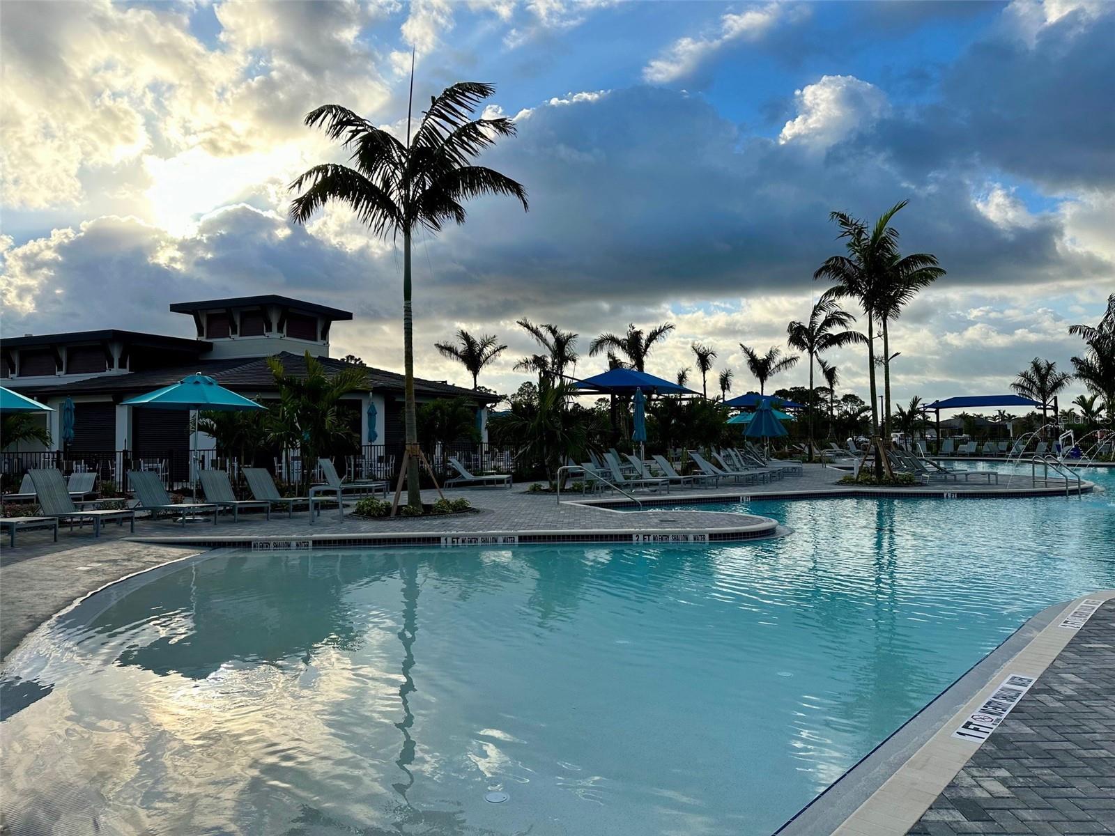 WELLEN PARK GOLF & COUNTRY CLUB - Residential Lease