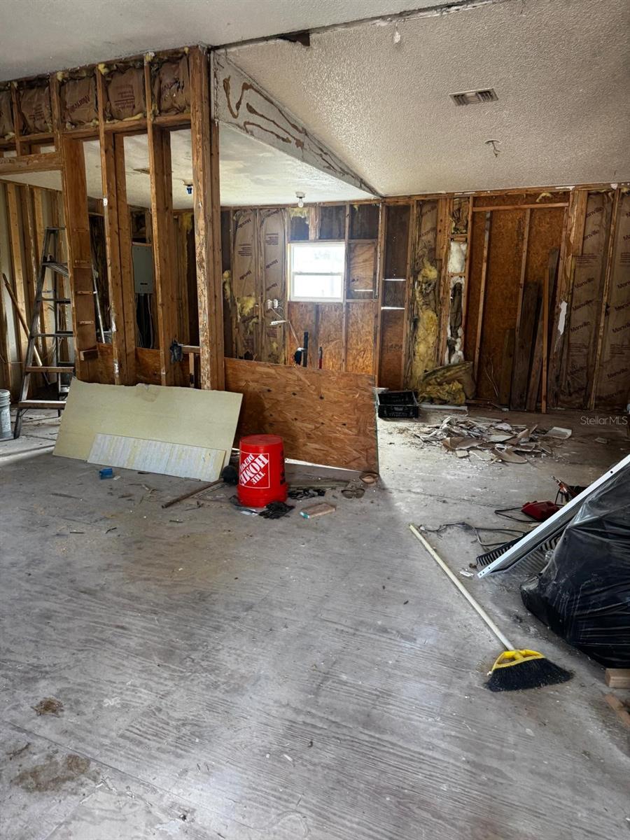 H M J INC PROP - Residential