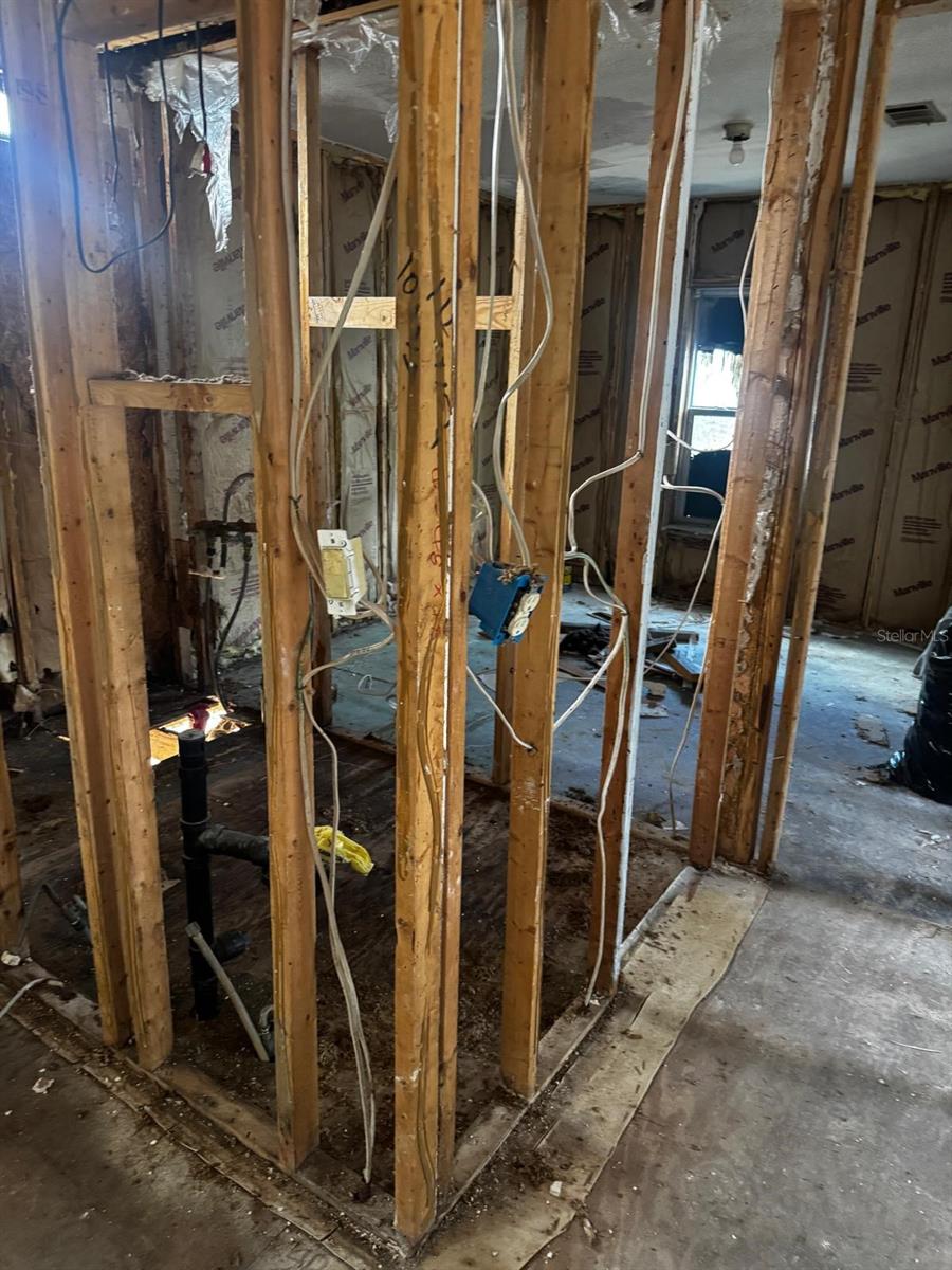 H M J INC PROP - Residential