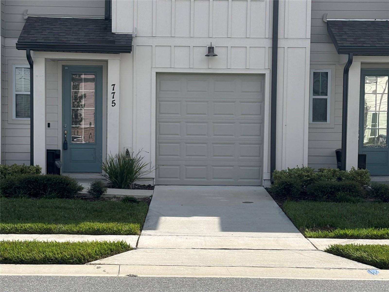 FESTIVAL PH 5 - Residential Lease