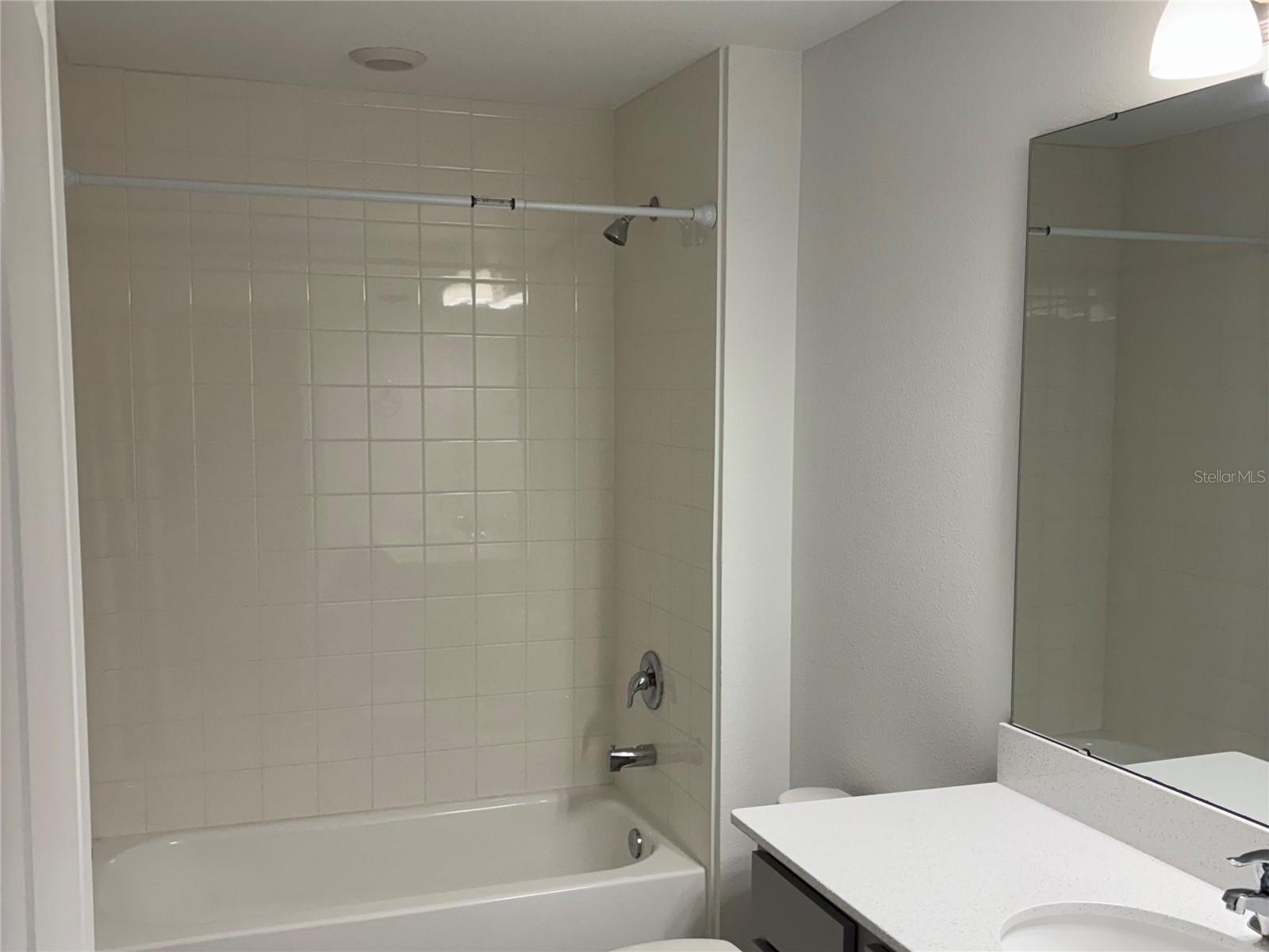 FESTIVAL PH 5 - Residential Lease