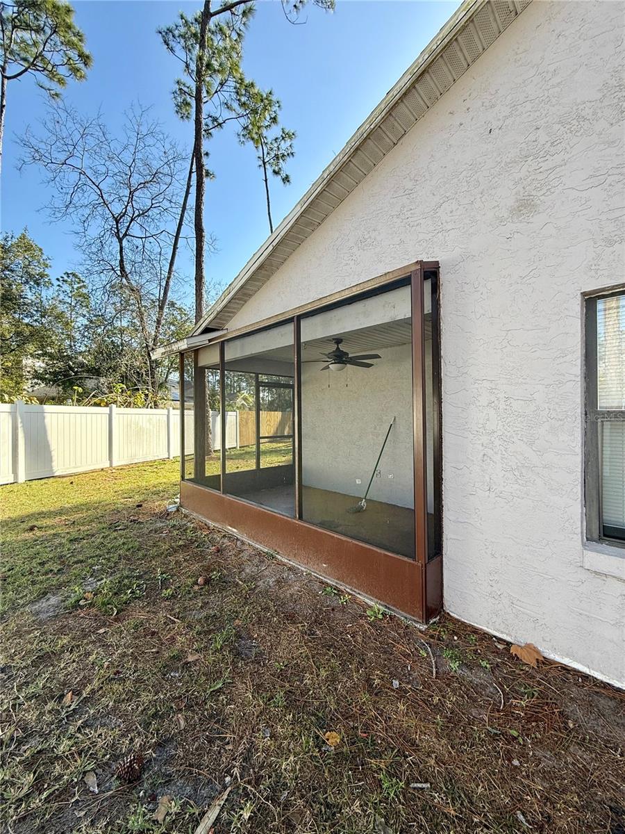 PALM COAST SEC 21 - Residential Lease