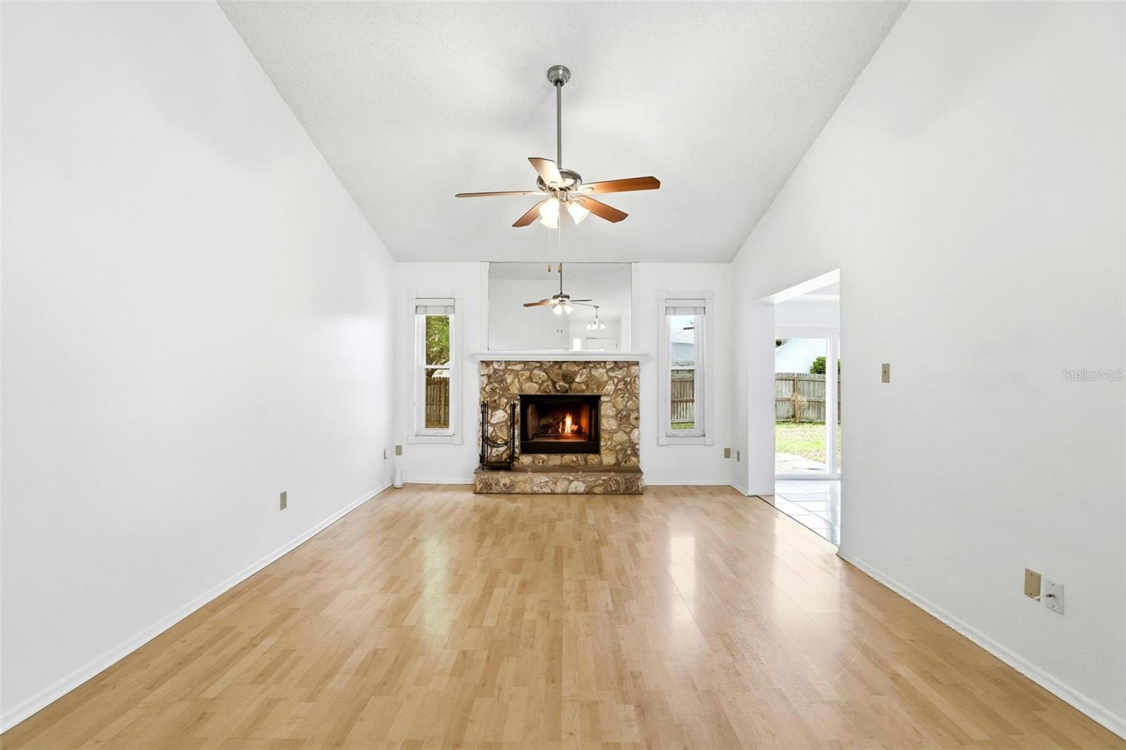 SUNRISE ESTATES UNIT 4 - Residential