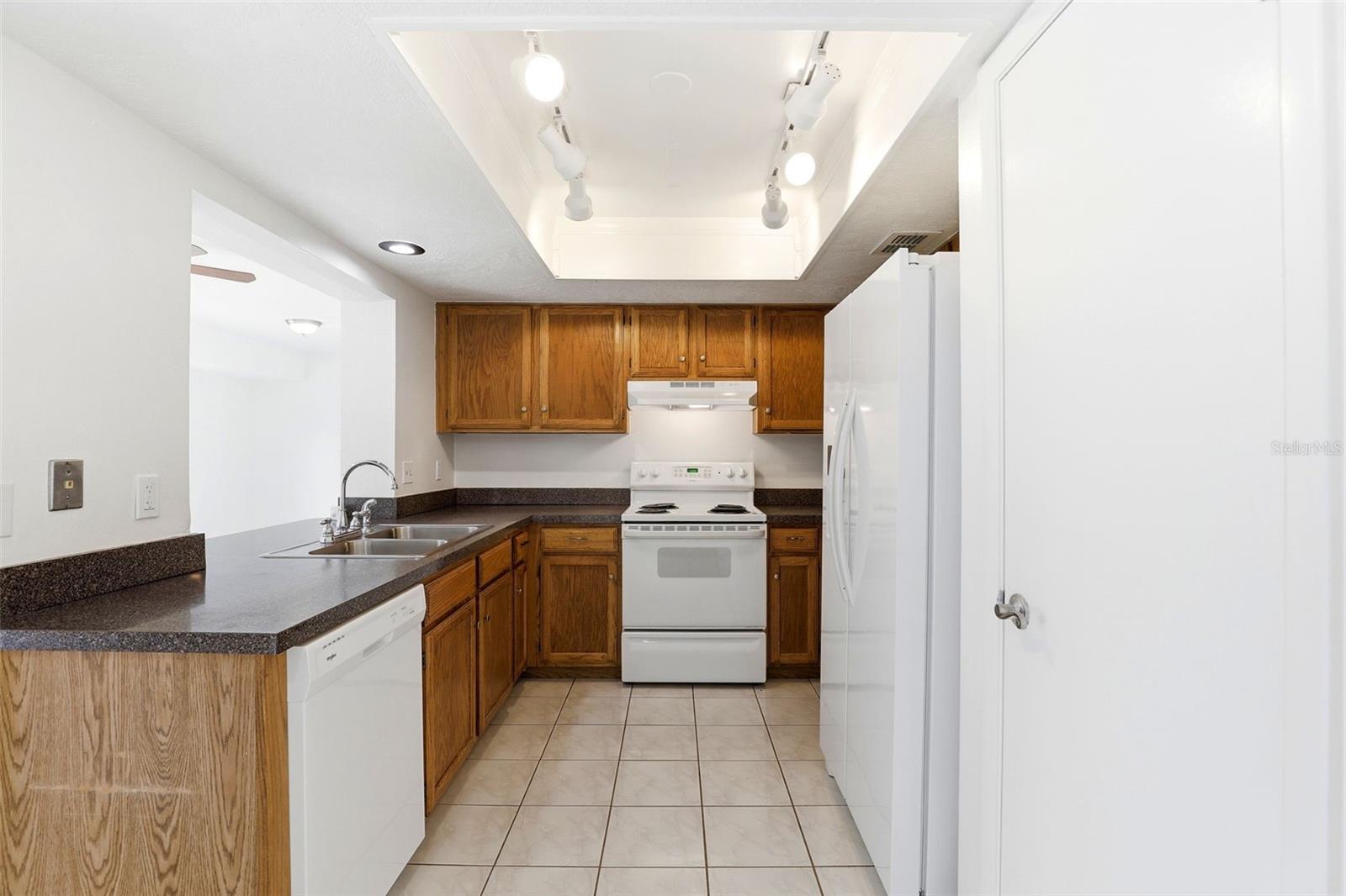 SUNRISE ESTATES UNIT 4 - Residential