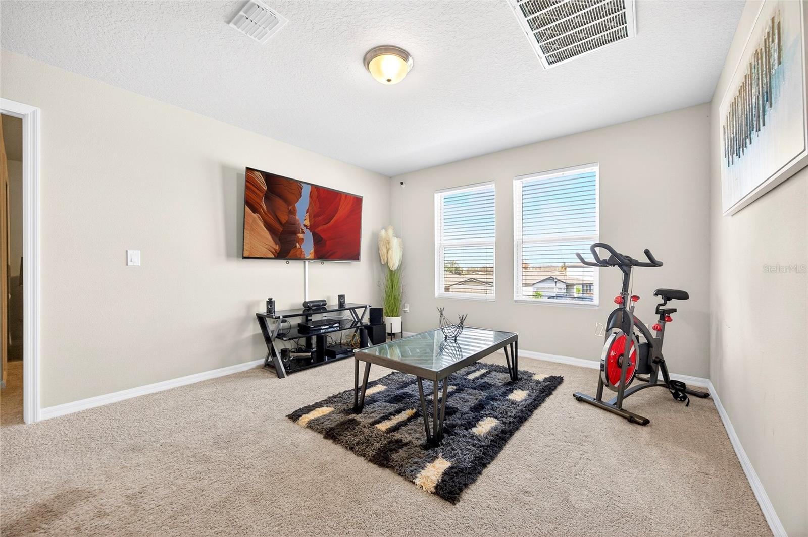 LUCERNE PARK RESERVE - Residential