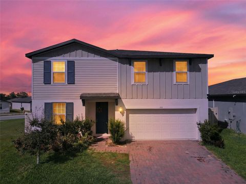 Property photo of 953 Cambridge Drive, Winter Haven, FL 33881