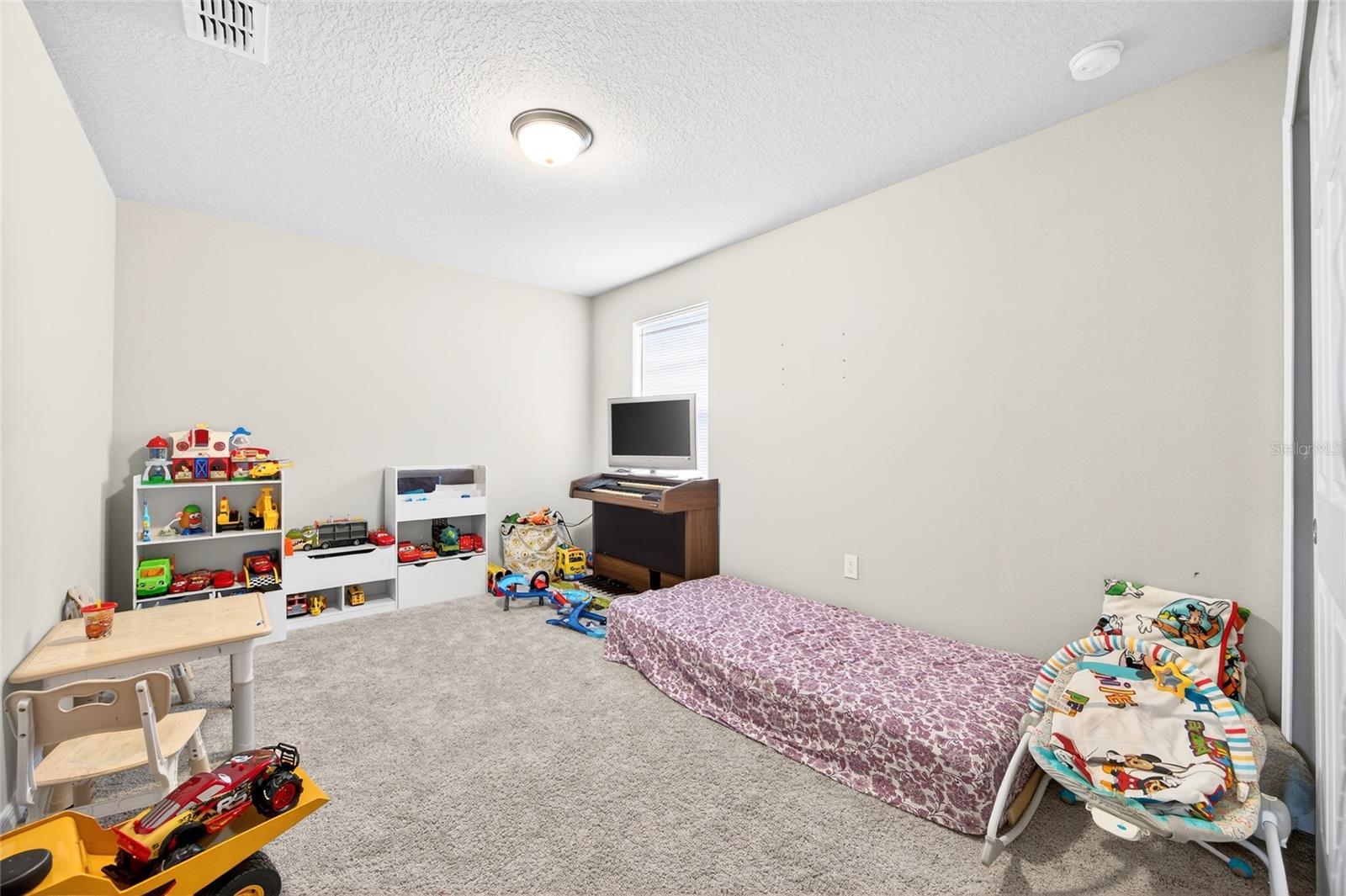 LUCERNE PARK RESERVE - Residential