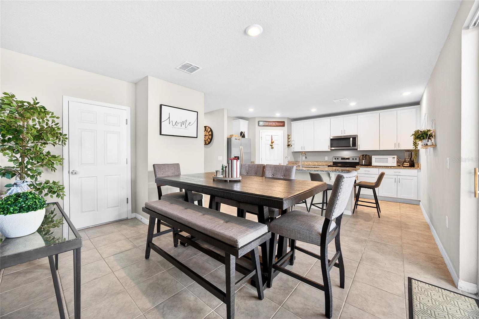 LUCERNE PARK RESERVE - Residential