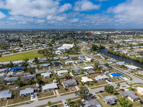 A home in PORT CHARLOTTE