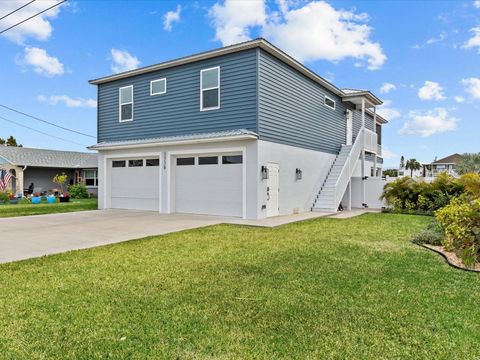 A home in HERNANDO BEACH