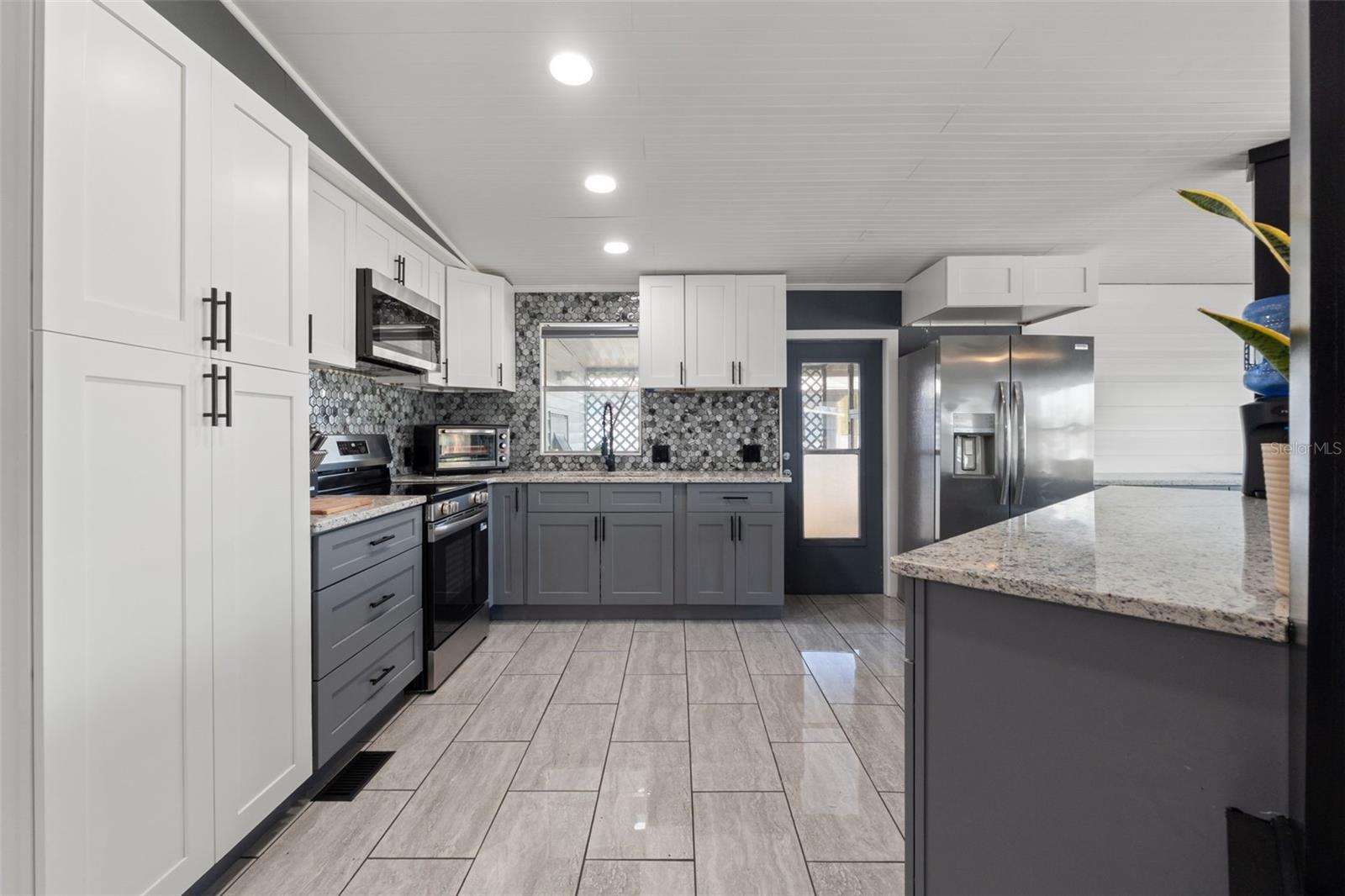 BROOKRIDGE COMM - Residential