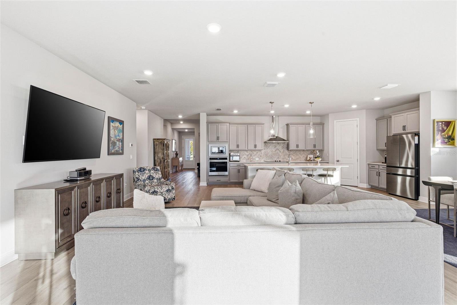 CARMELA SUB - Residential