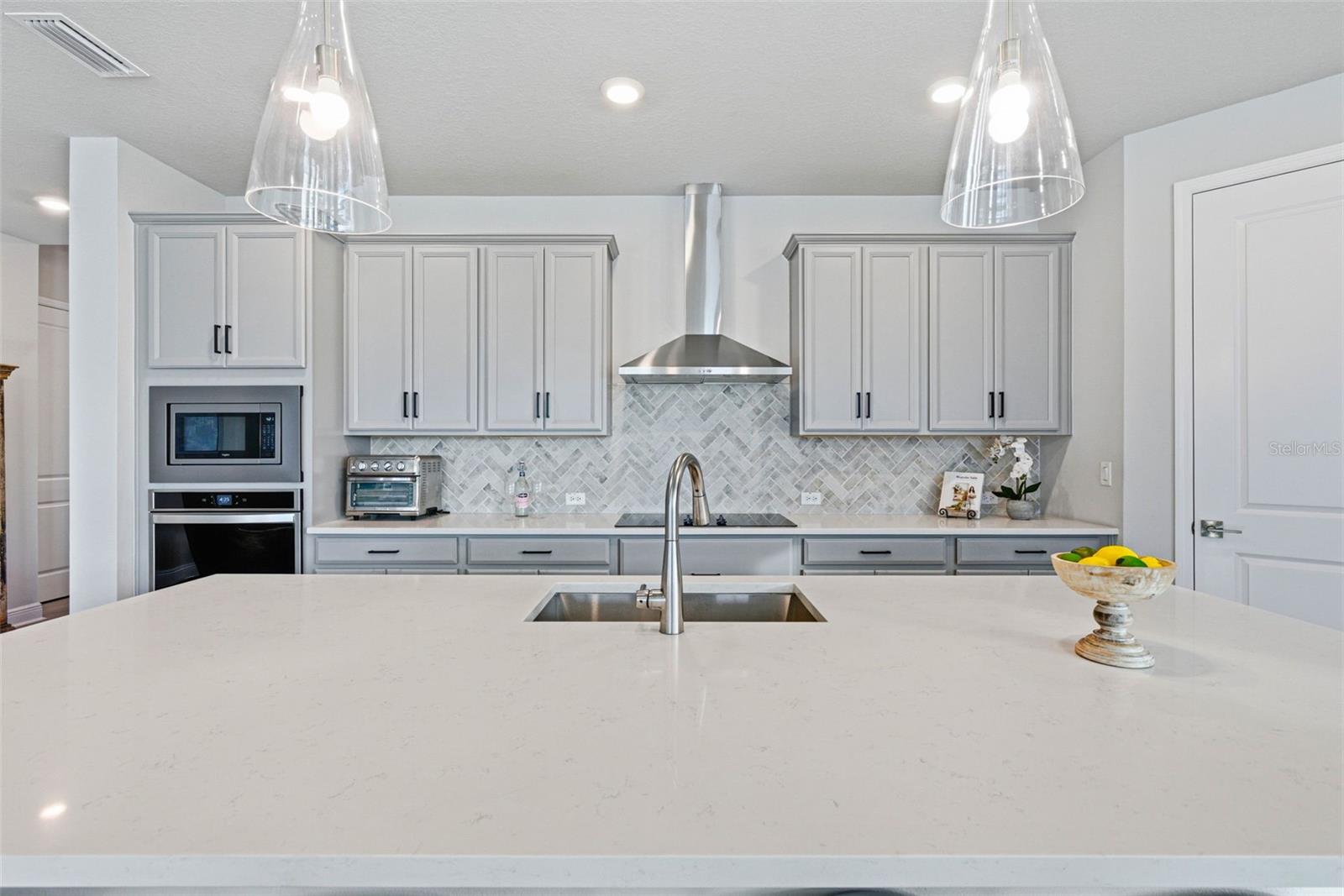 CARMELA SUB - Residential