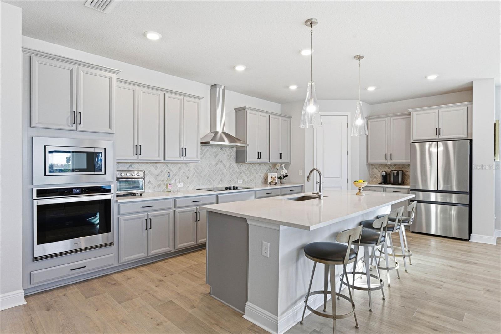 CARMELA SUB - Residential