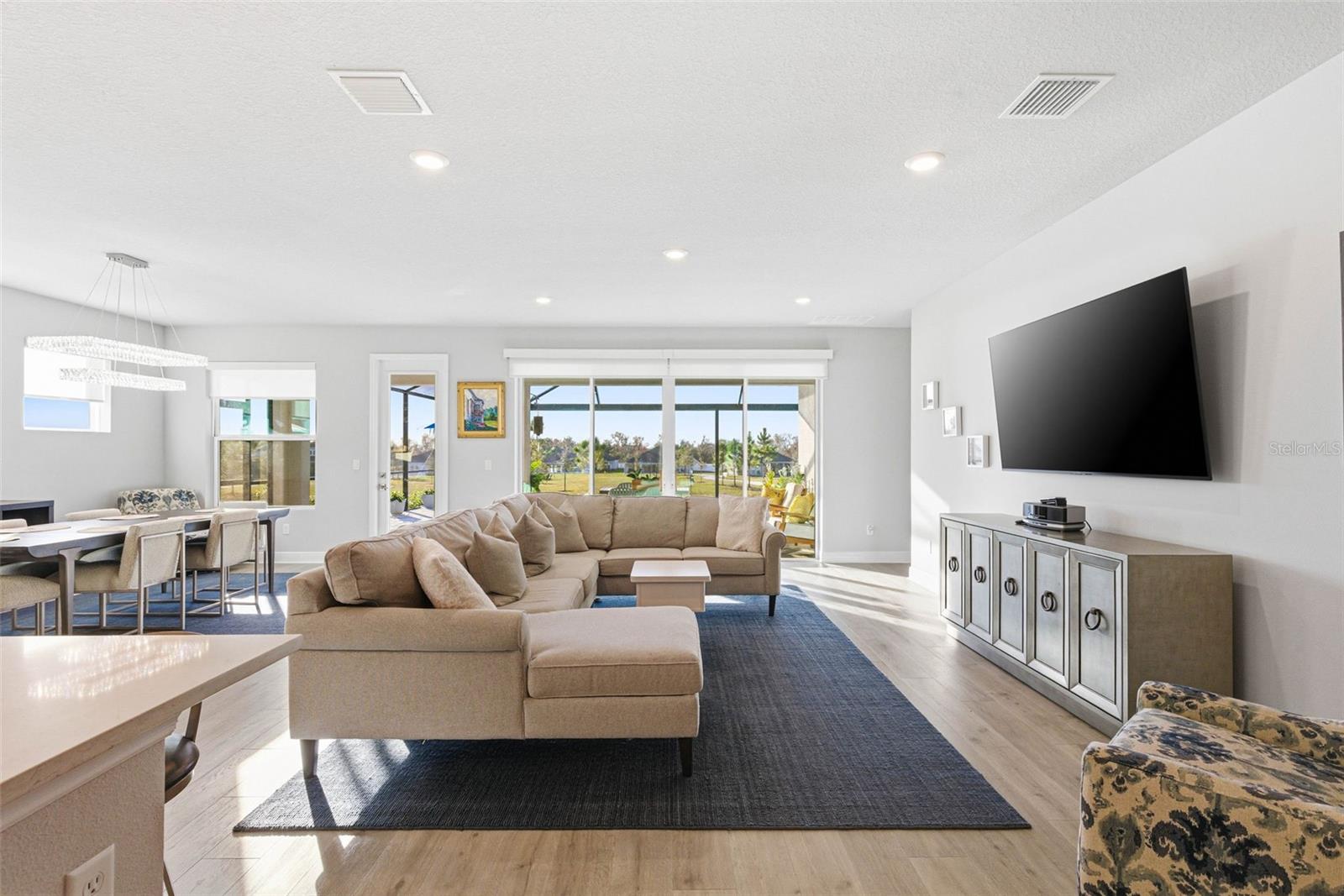 CARMELA SUB - Residential