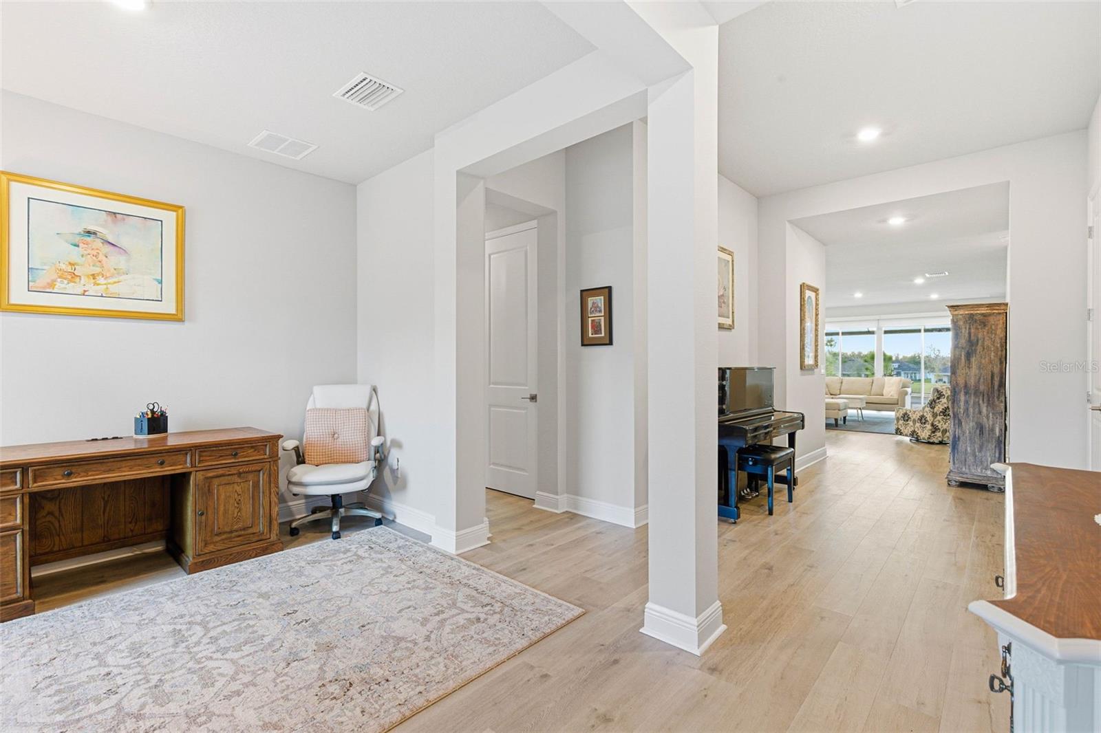 CARMELA SUB - Residential