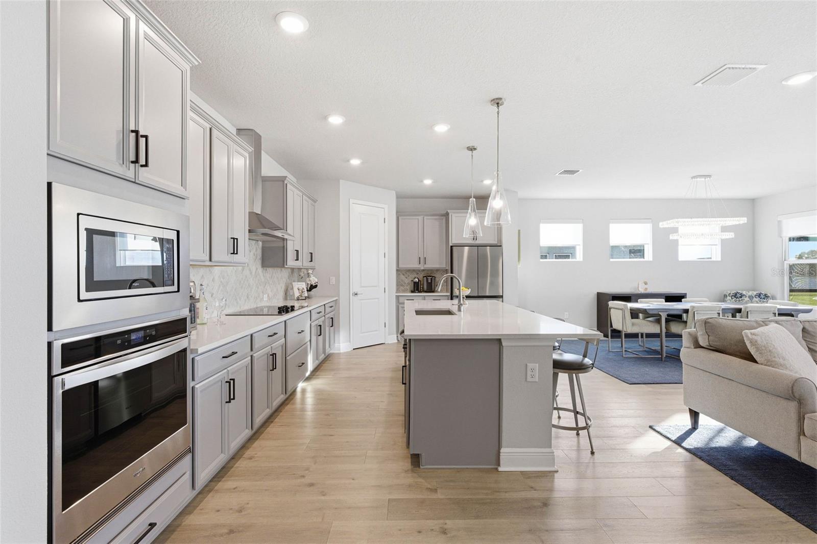 CARMELA SUB - Residential