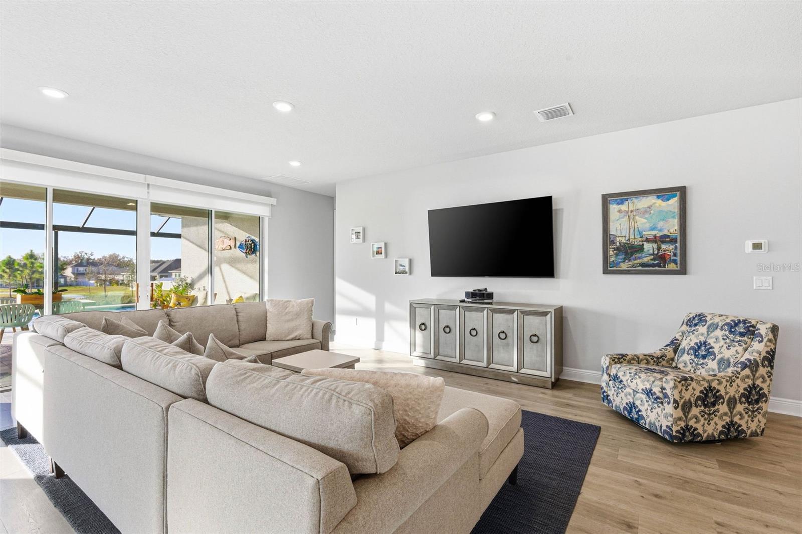 CARMELA SUB - Residential