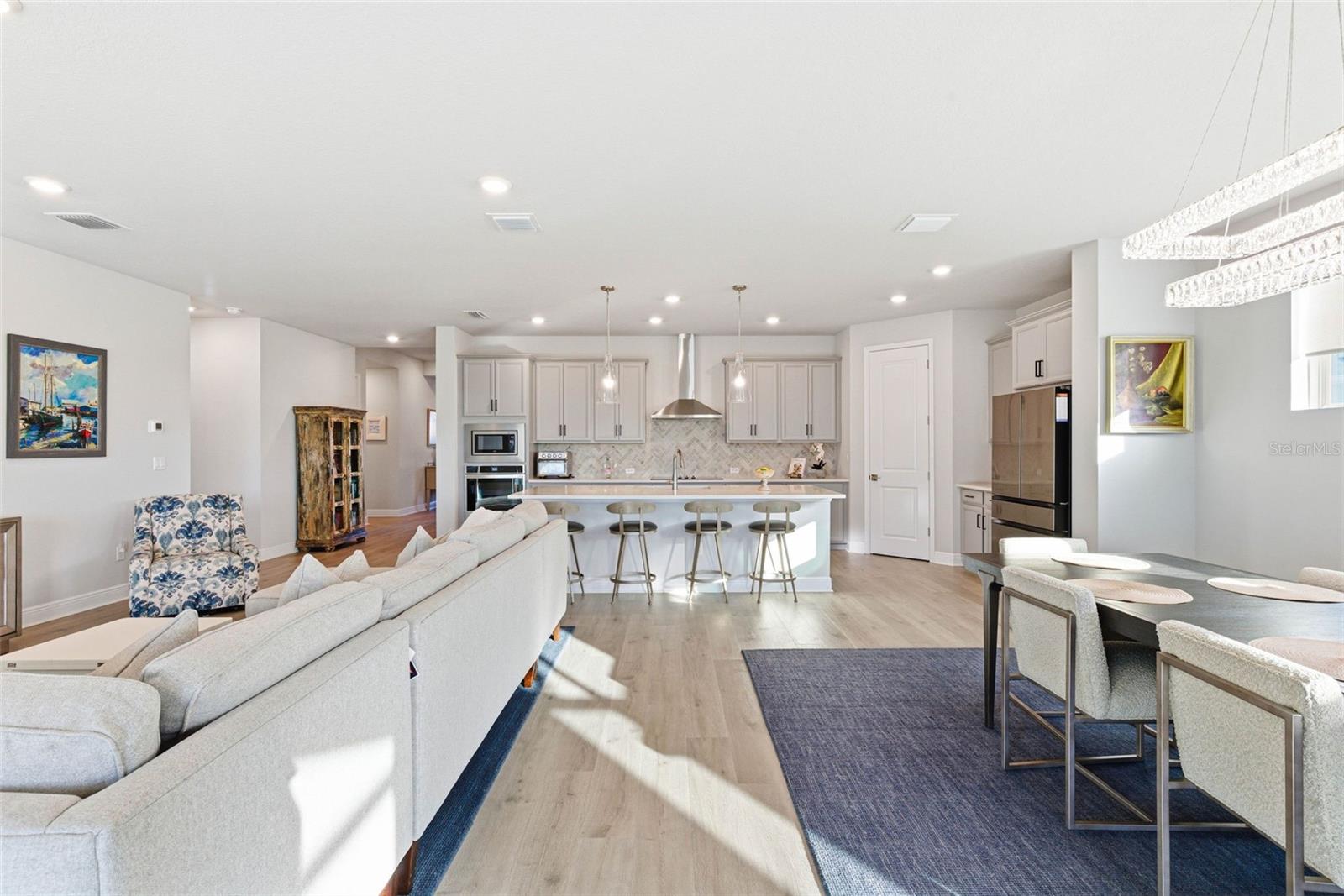 CARMELA SUB - Residential