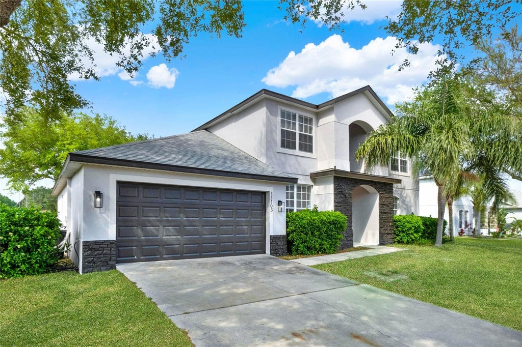 Photo of 23503 Valderama Lane, Sorrento, FL 32776 (MLS # G5118109)