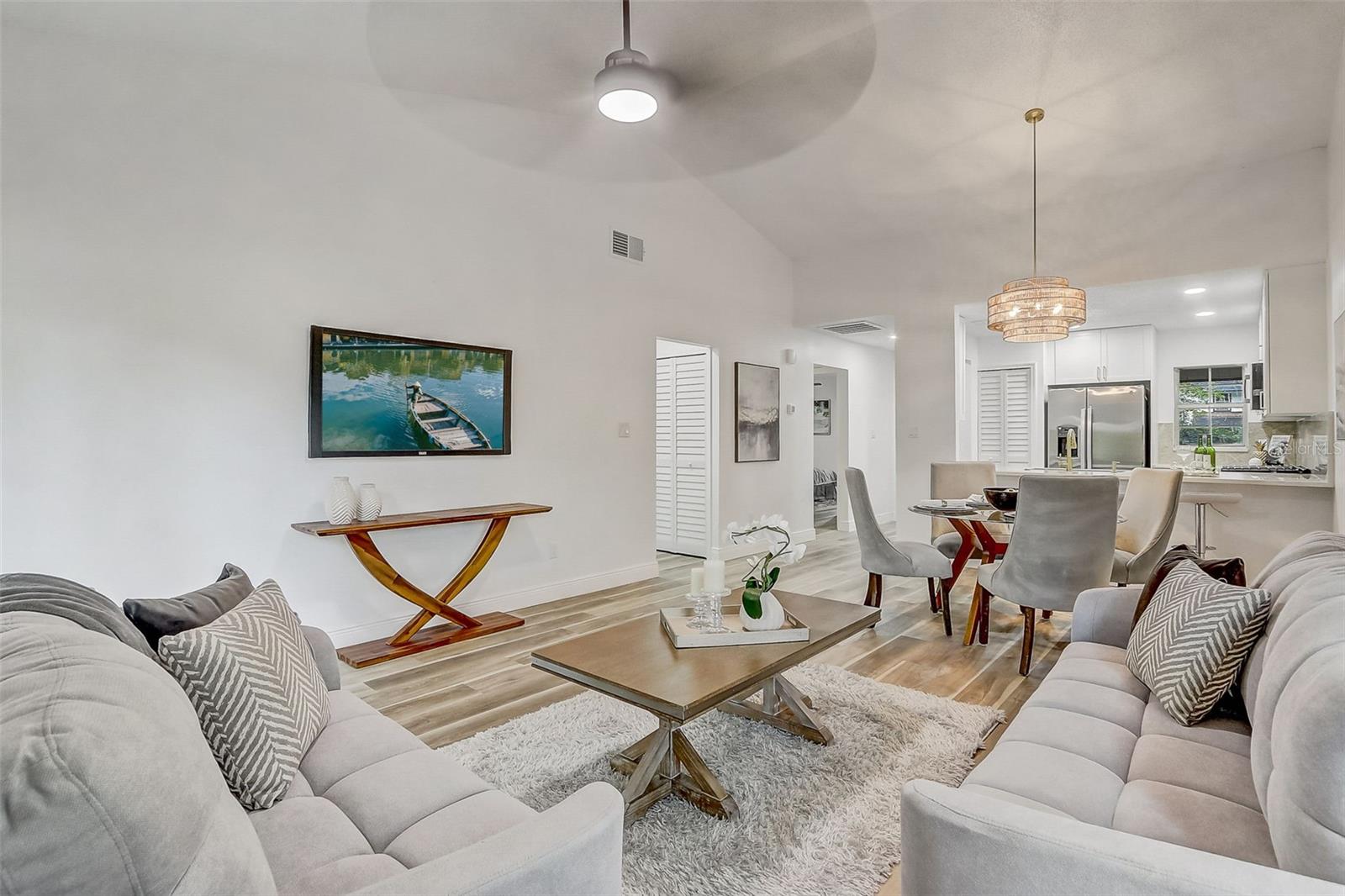 DEER RUN UNIT 14B - Residential