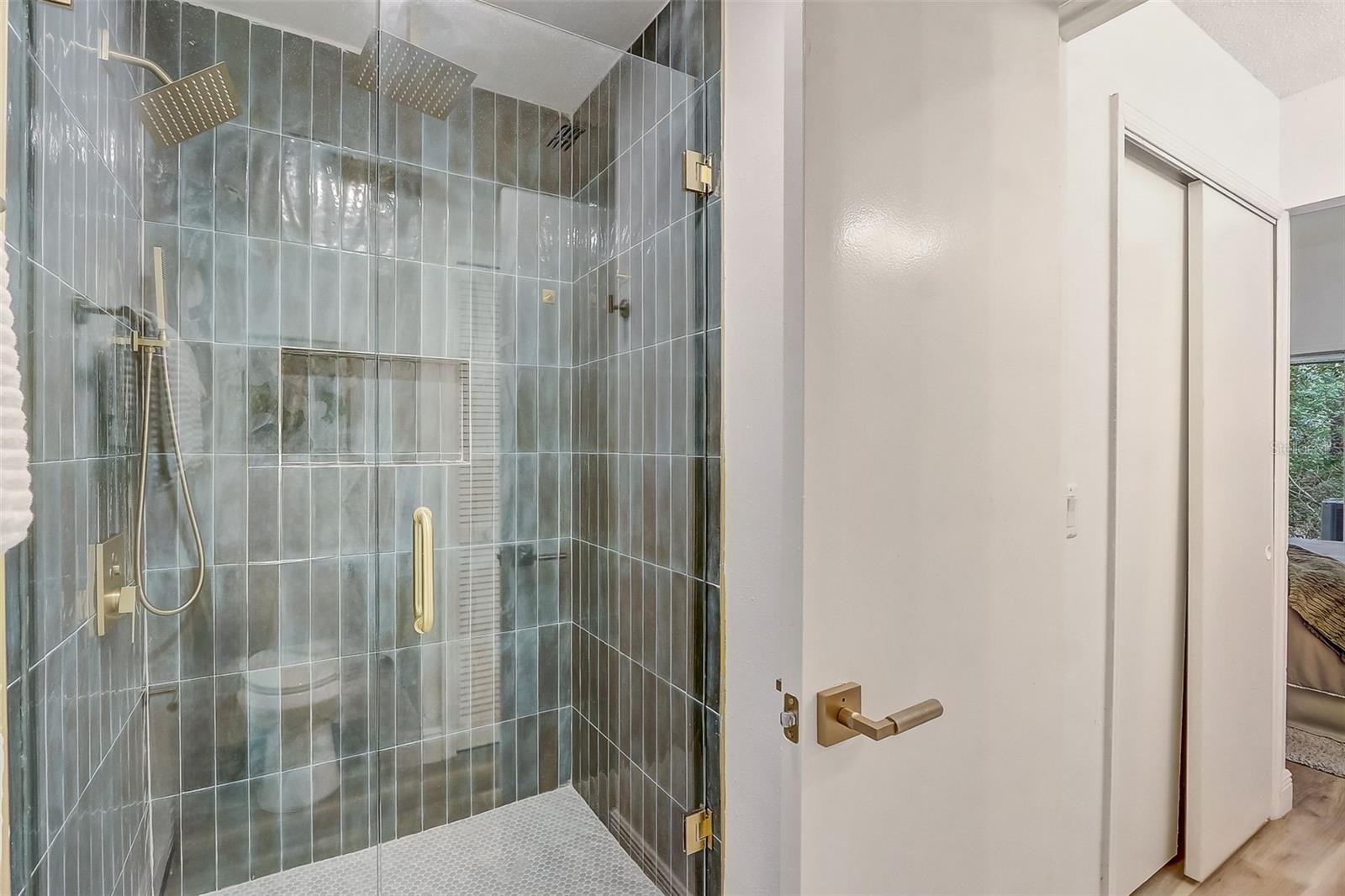 DEER RUN UNIT 14B - Residential