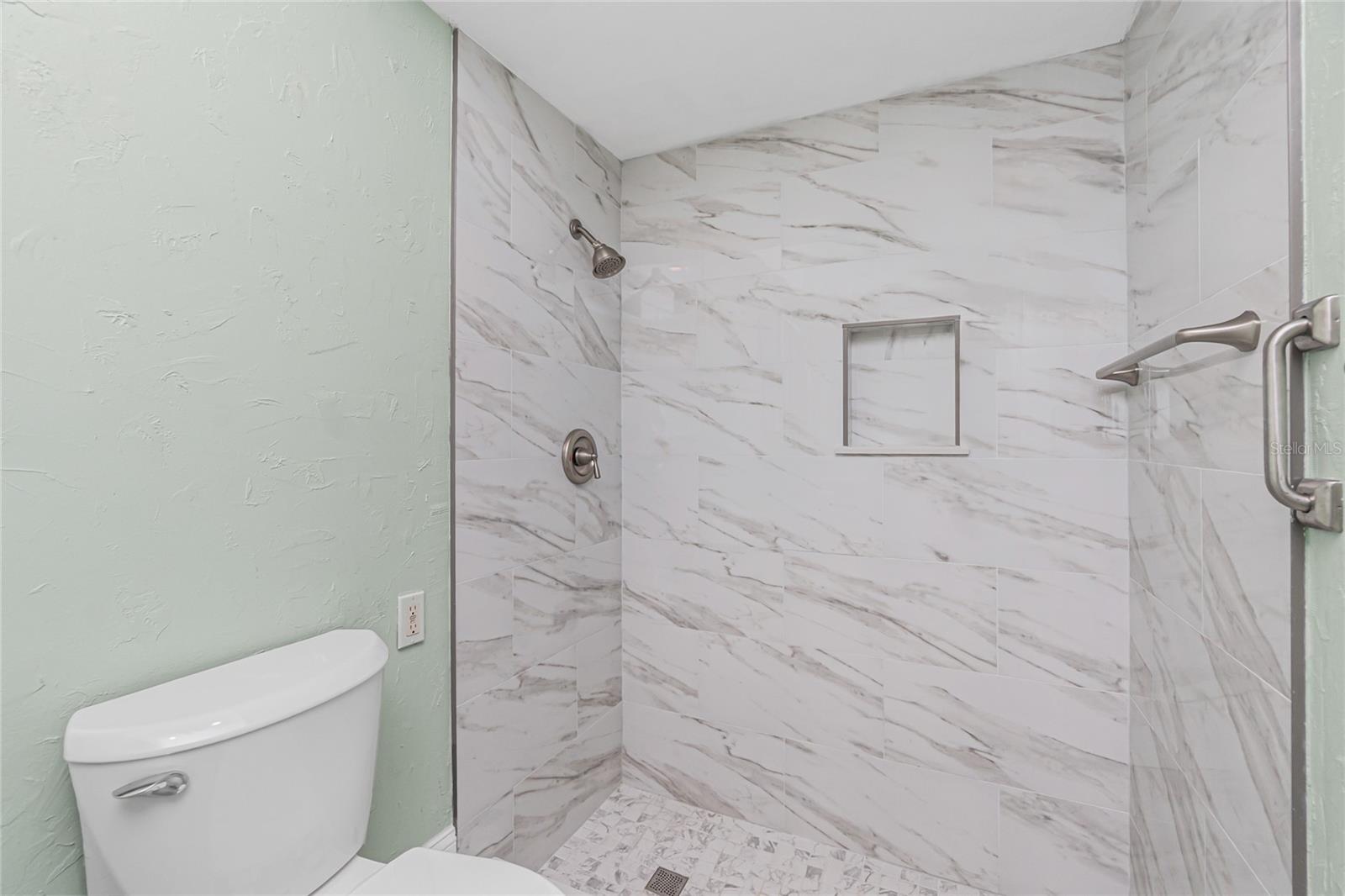 ROTONDA WEST OAKLAND HILLS - Residential