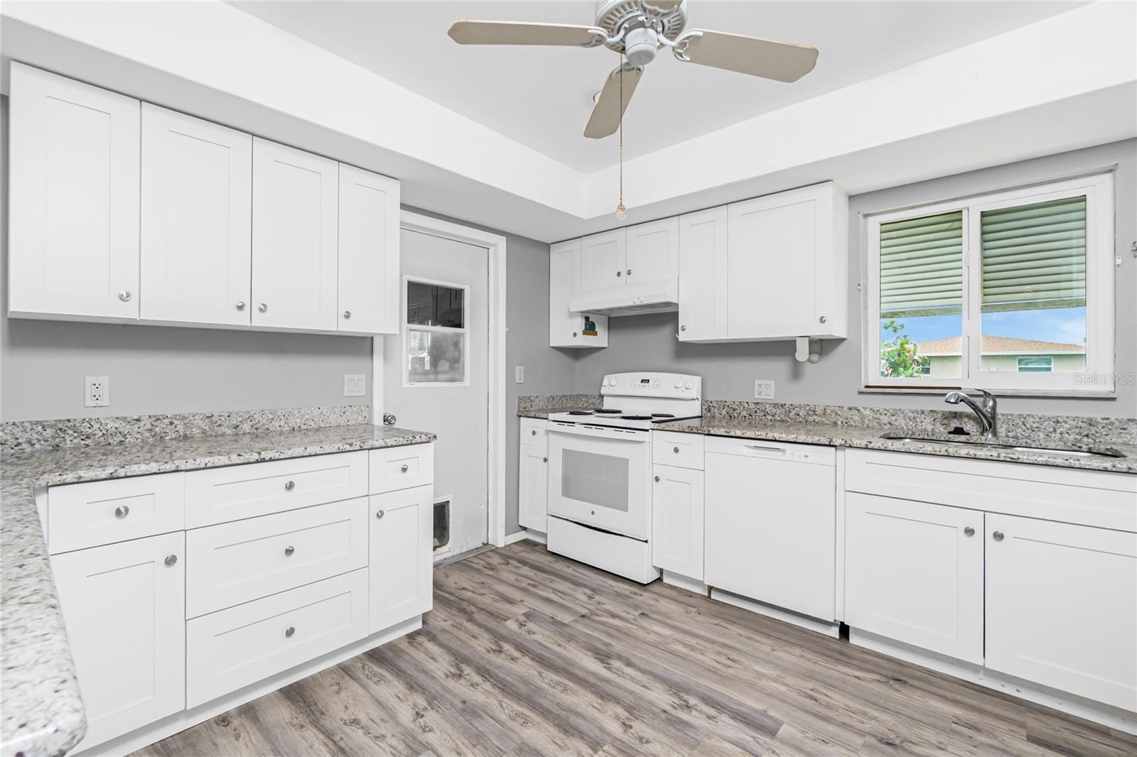 ROTONDA WEST OAKLAND HILLS - Residential