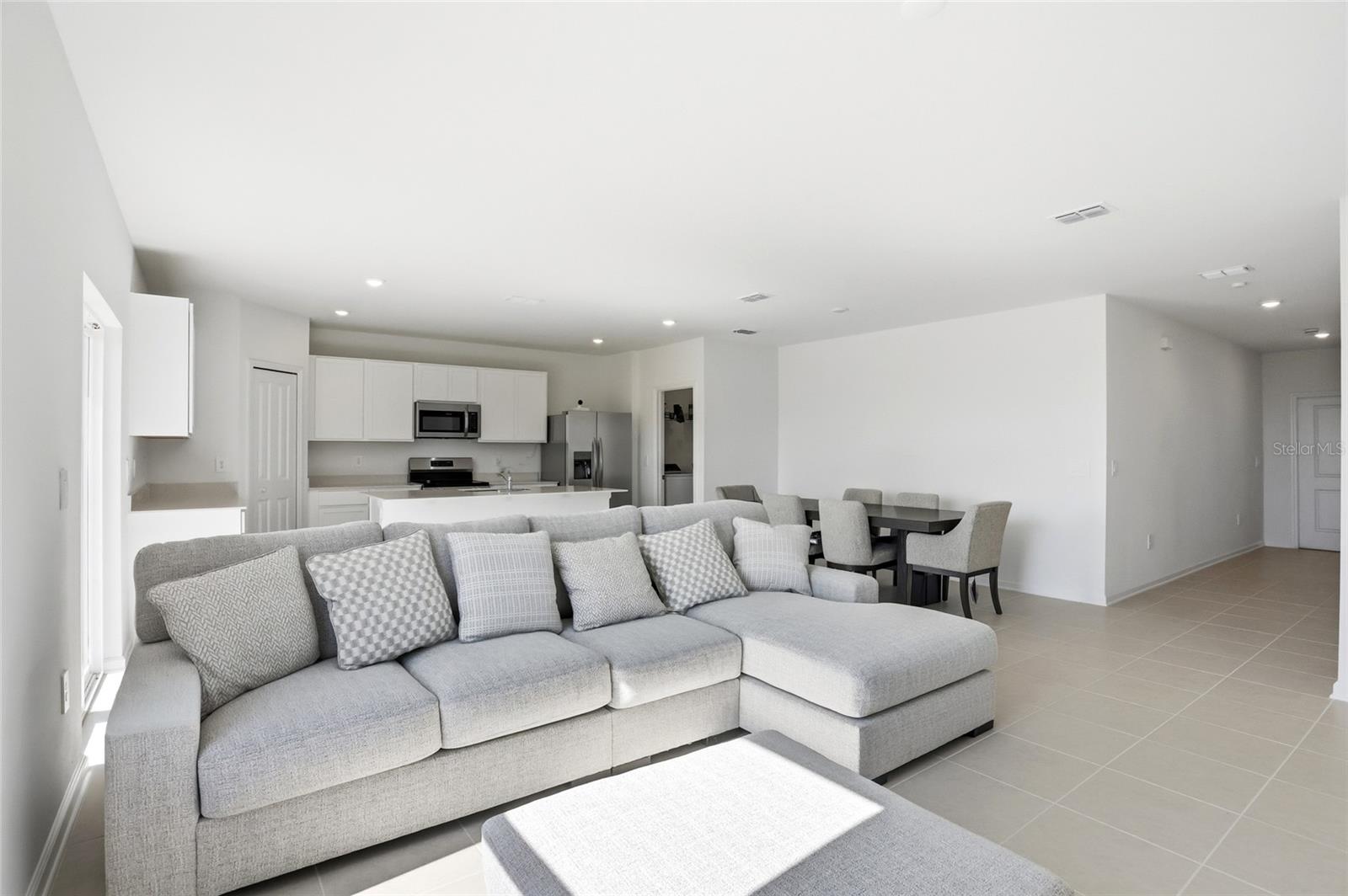 HUNT CLUB GROVES 40S - Residential