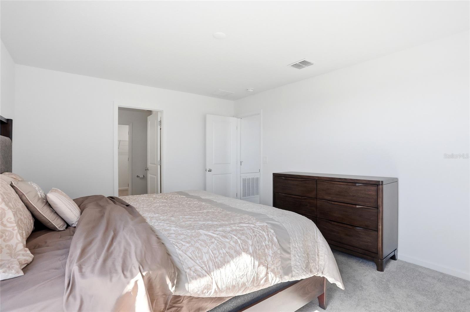 HUNT CLUB GROVES 40S - Residential