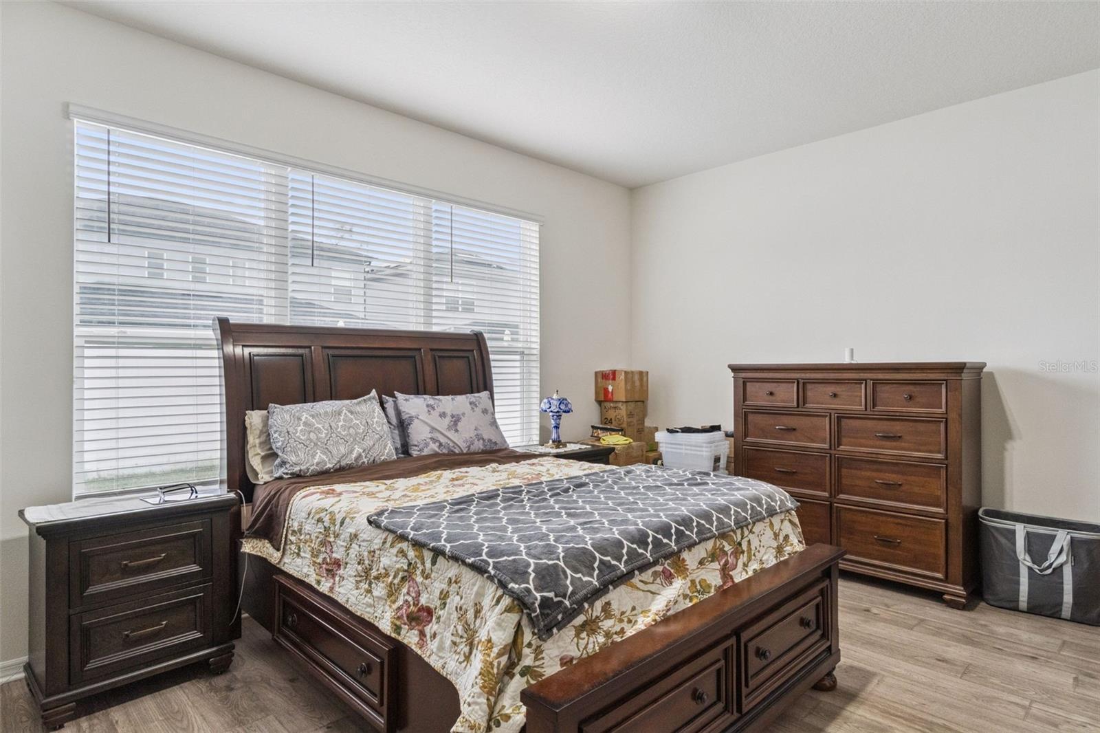 WOODLAND PARK - Residential