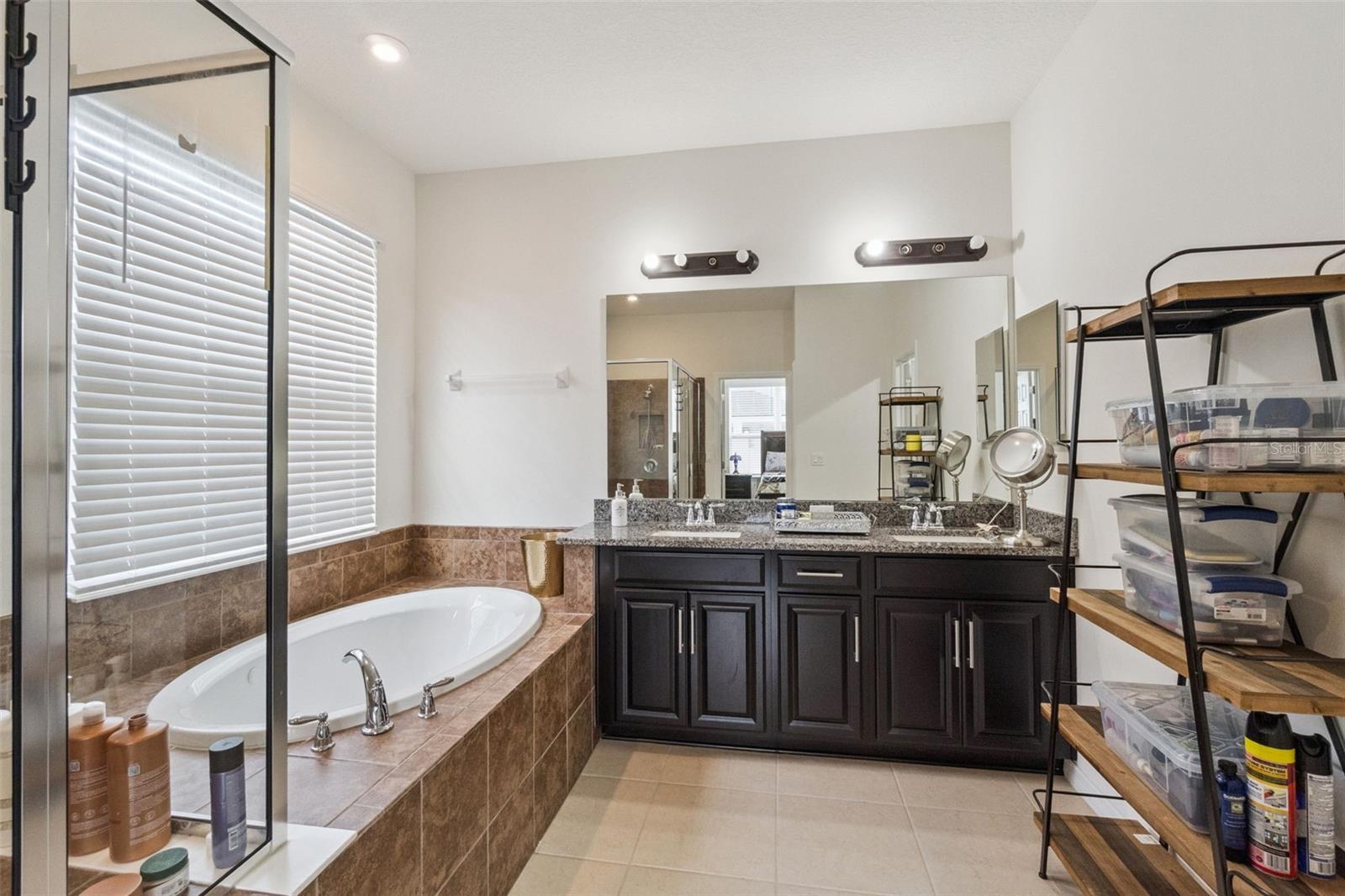 WOODLAND PARK - Residential