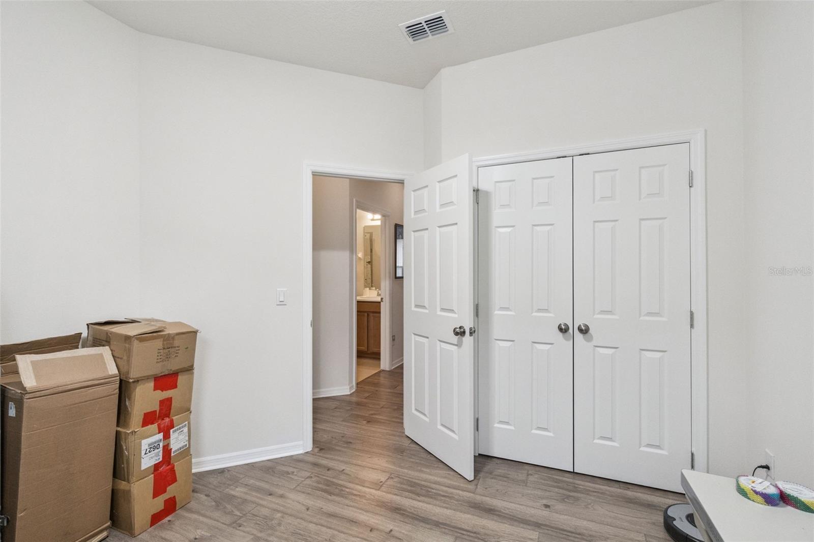 WOODLAND PARK - Residential