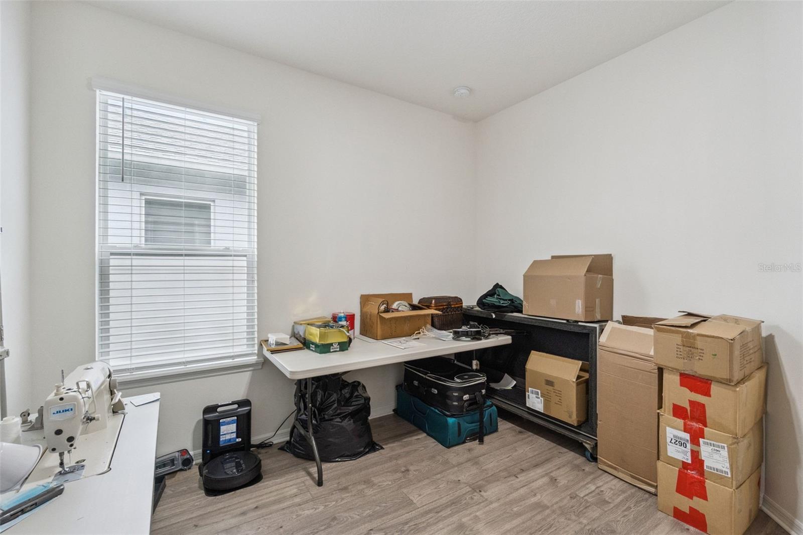 WOODLAND PARK - Residential