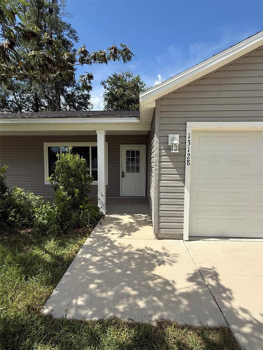13128 NE 7TH LOOP