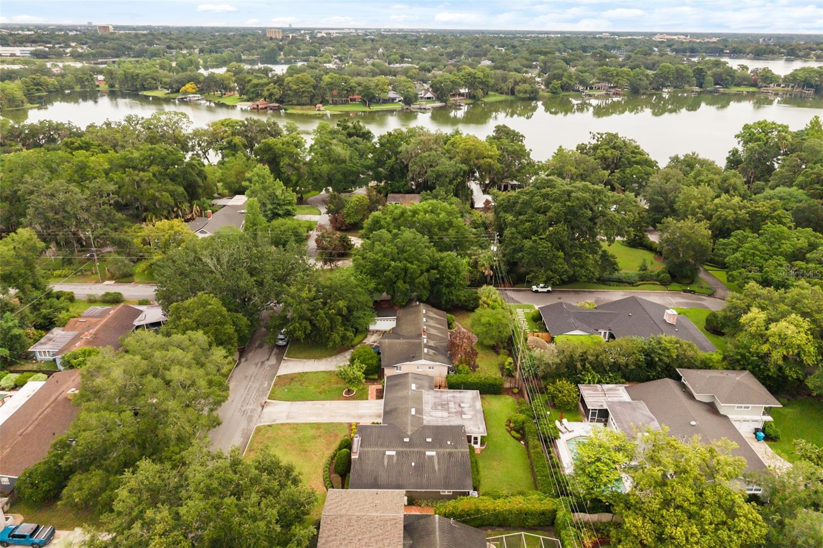 ROWENA PARK 02 - Residential