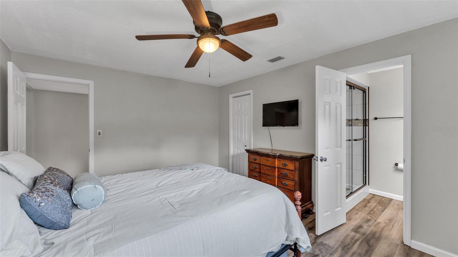 IMPERIAL SOUTHGATE VILLAS CONDO - Residential