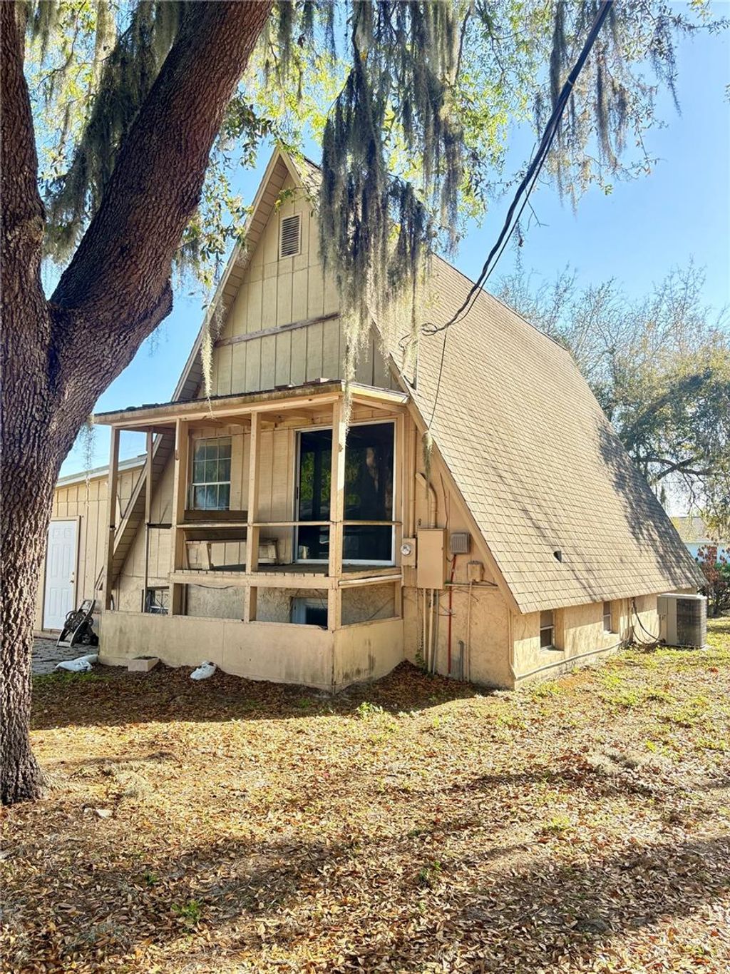 Photo of 501 N Lanier Avenue, Fort Meade, FL 33841 (MLS # L4960139)