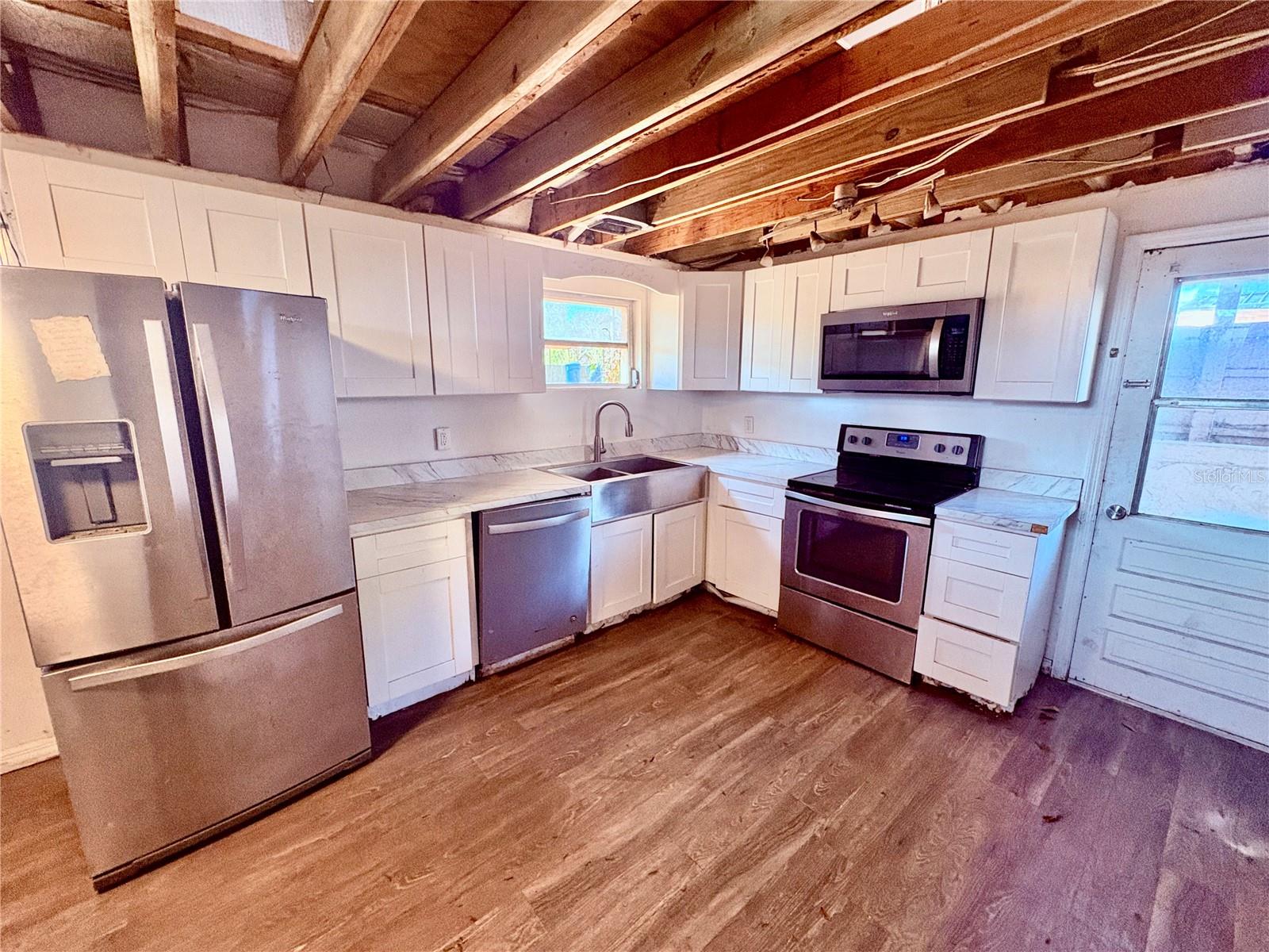 HILLCREST SUB - Residential