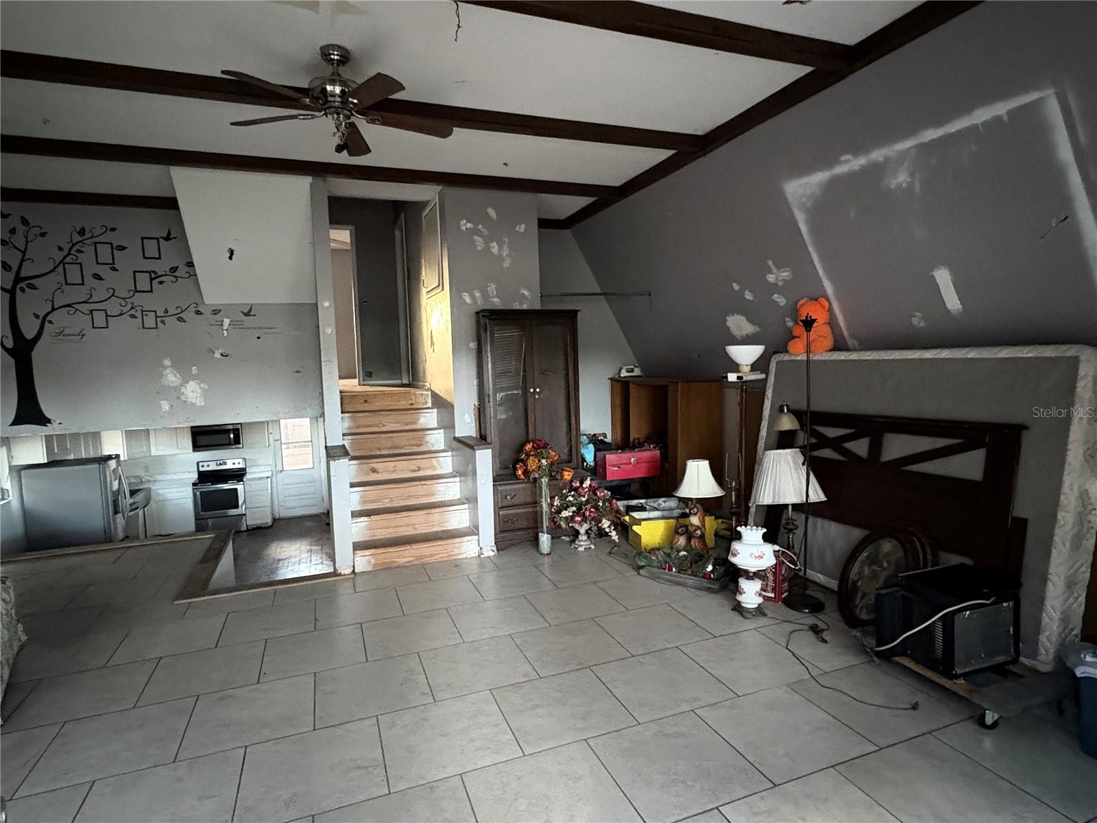 HILLCREST SUB - Residential