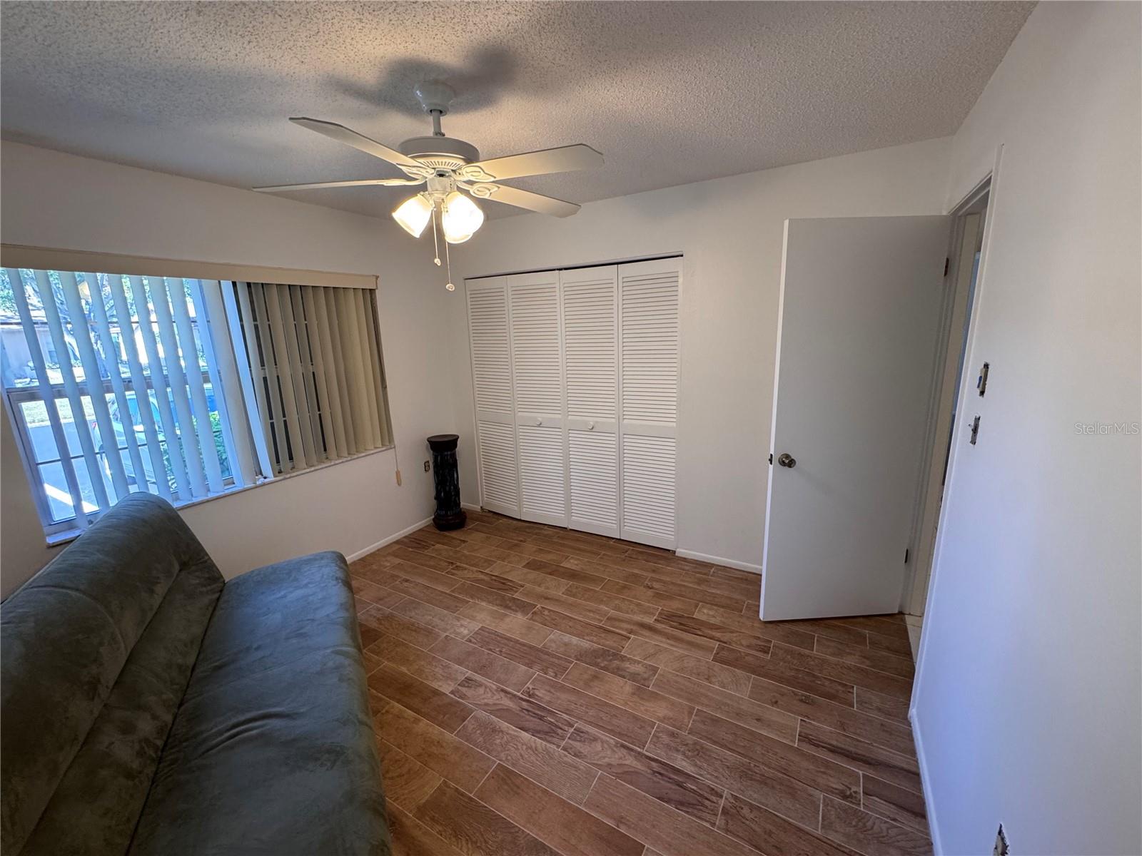 HOLIDAY LAKE VILLAS CONDO - Residential