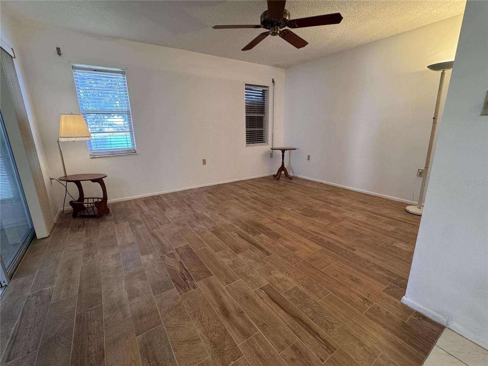 HOLIDAY LAKE VILLAS CONDO - Residential