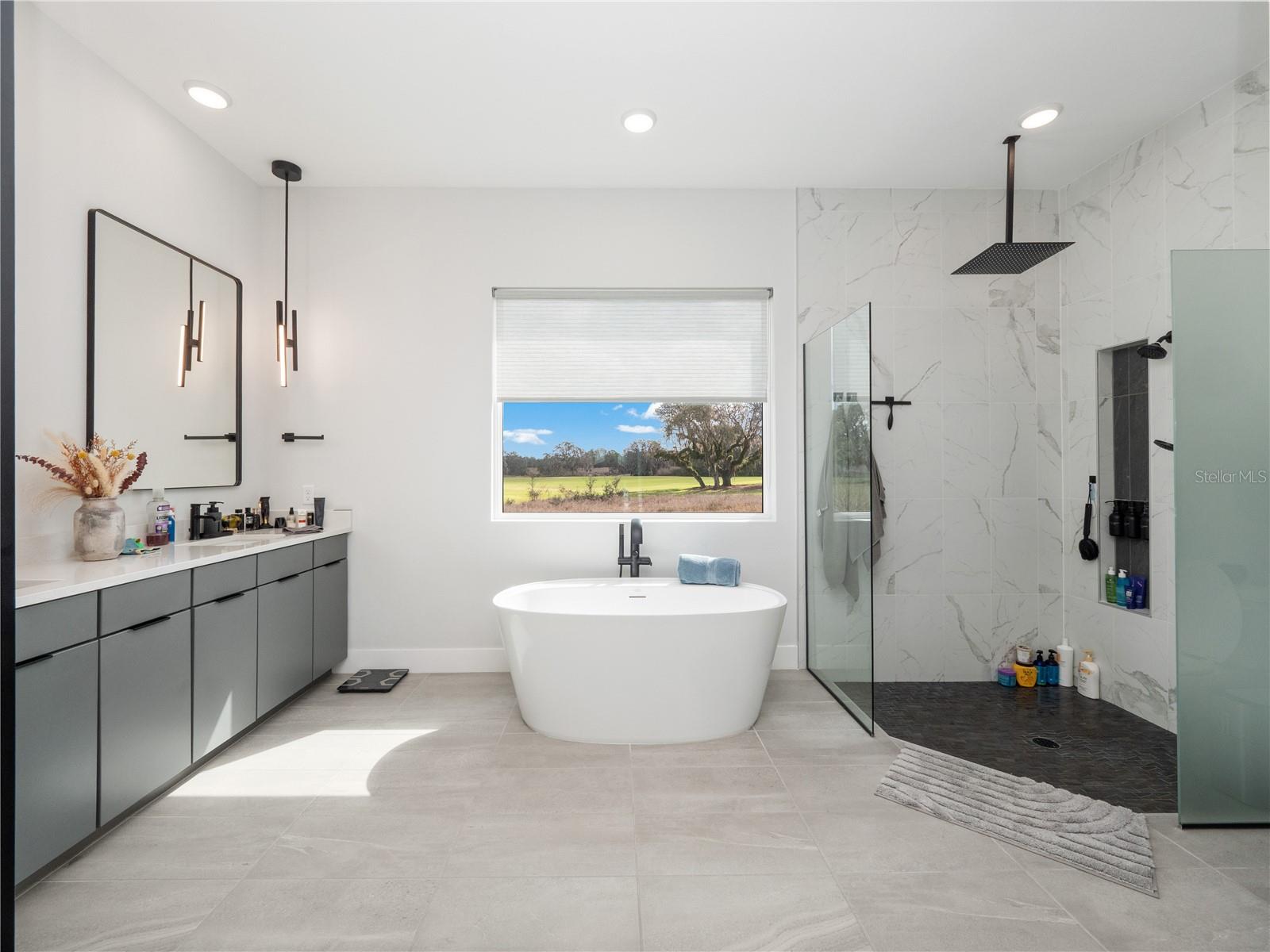 HAMPTON LNDG/PROVIDENCE - Residential Lease