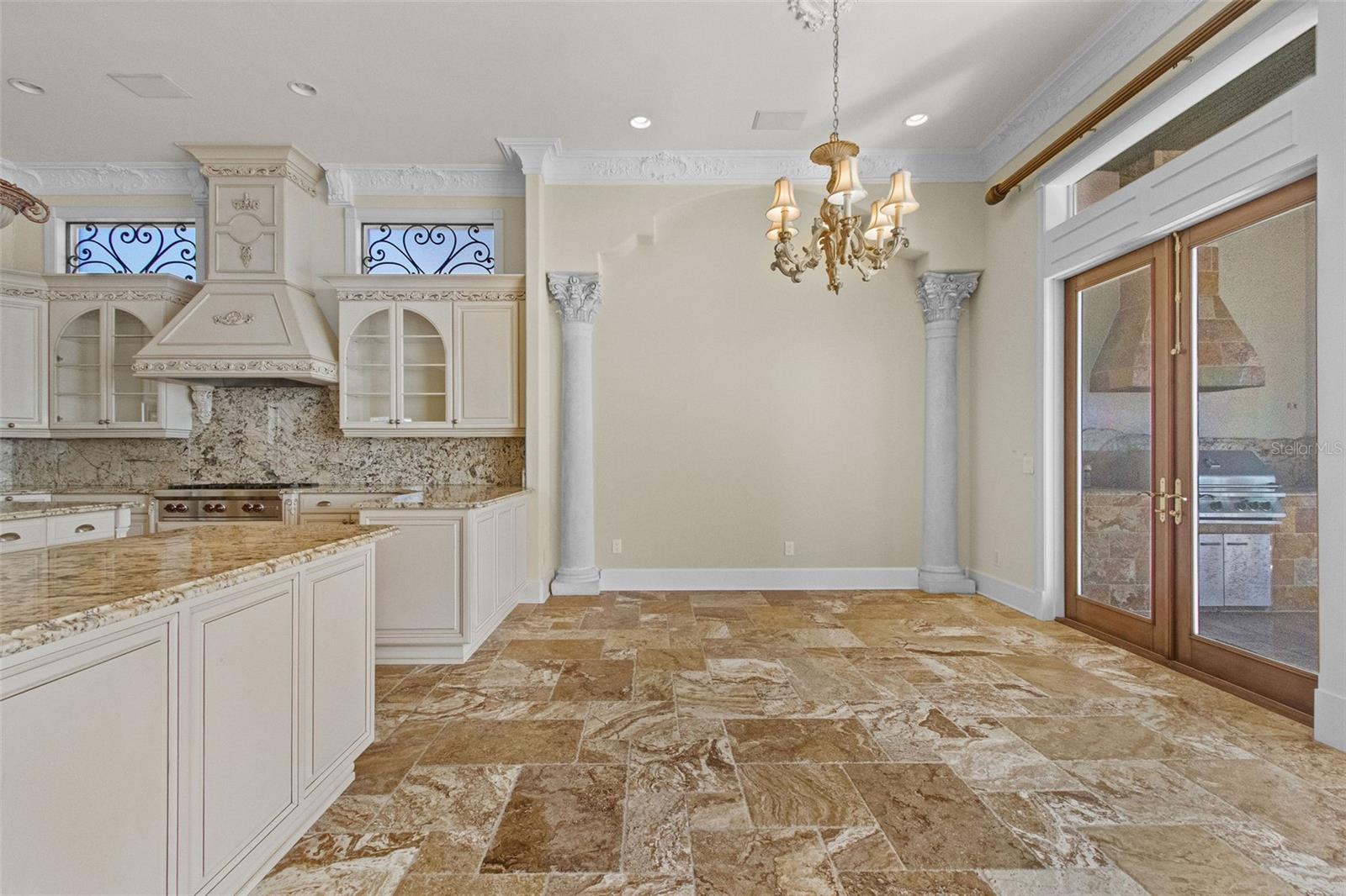 THE RESERVE OF OLD TAMPA BAY - Residential