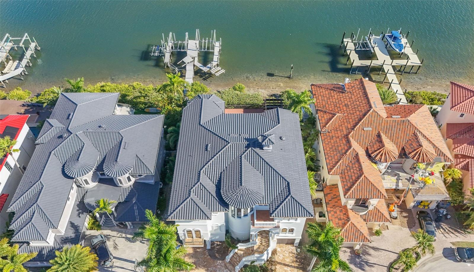 THE RESERVE OF OLD TAMPA BAY - Residential