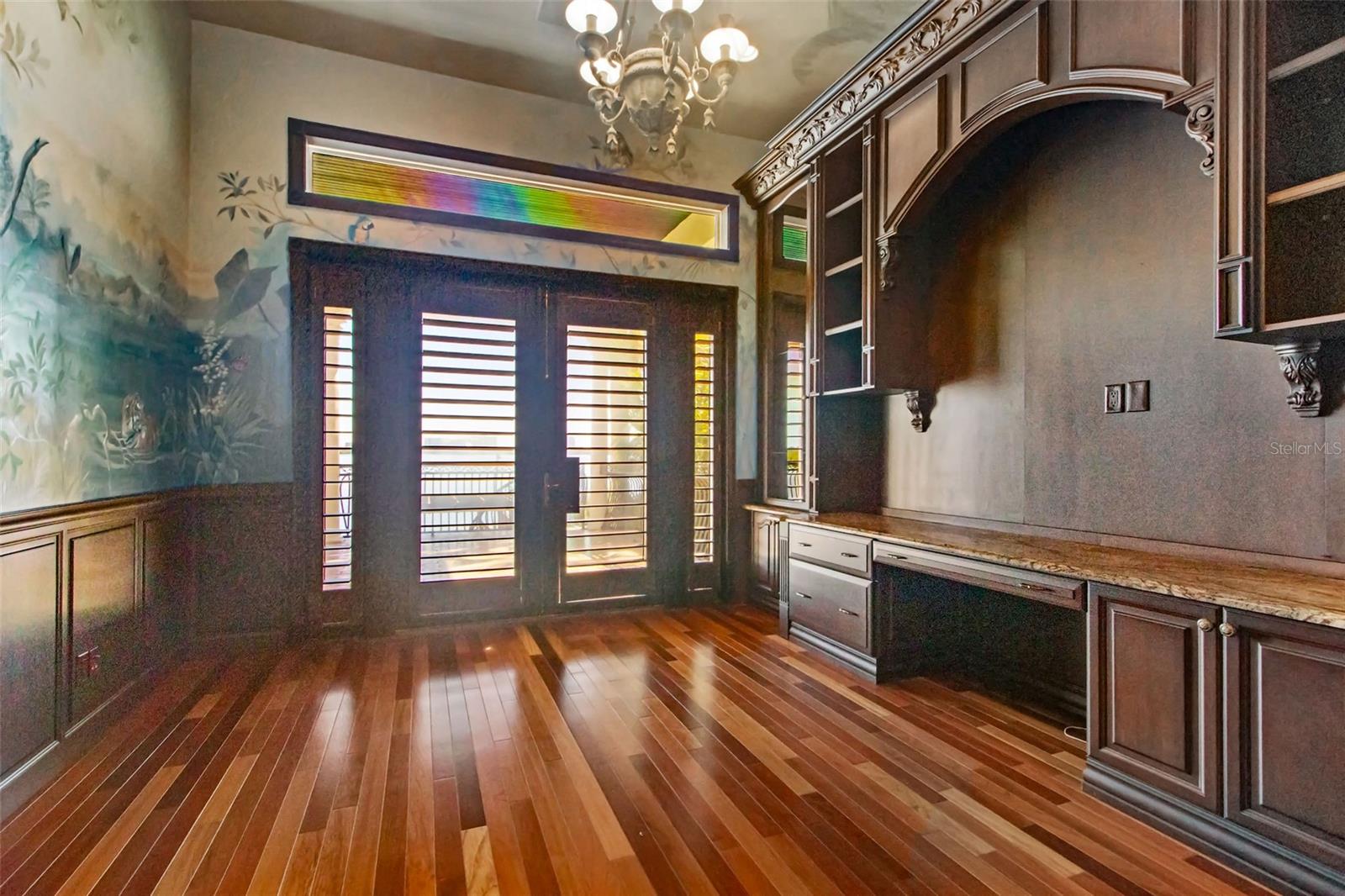 THE RESERVE OF OLD TAMPA BAY - Residential