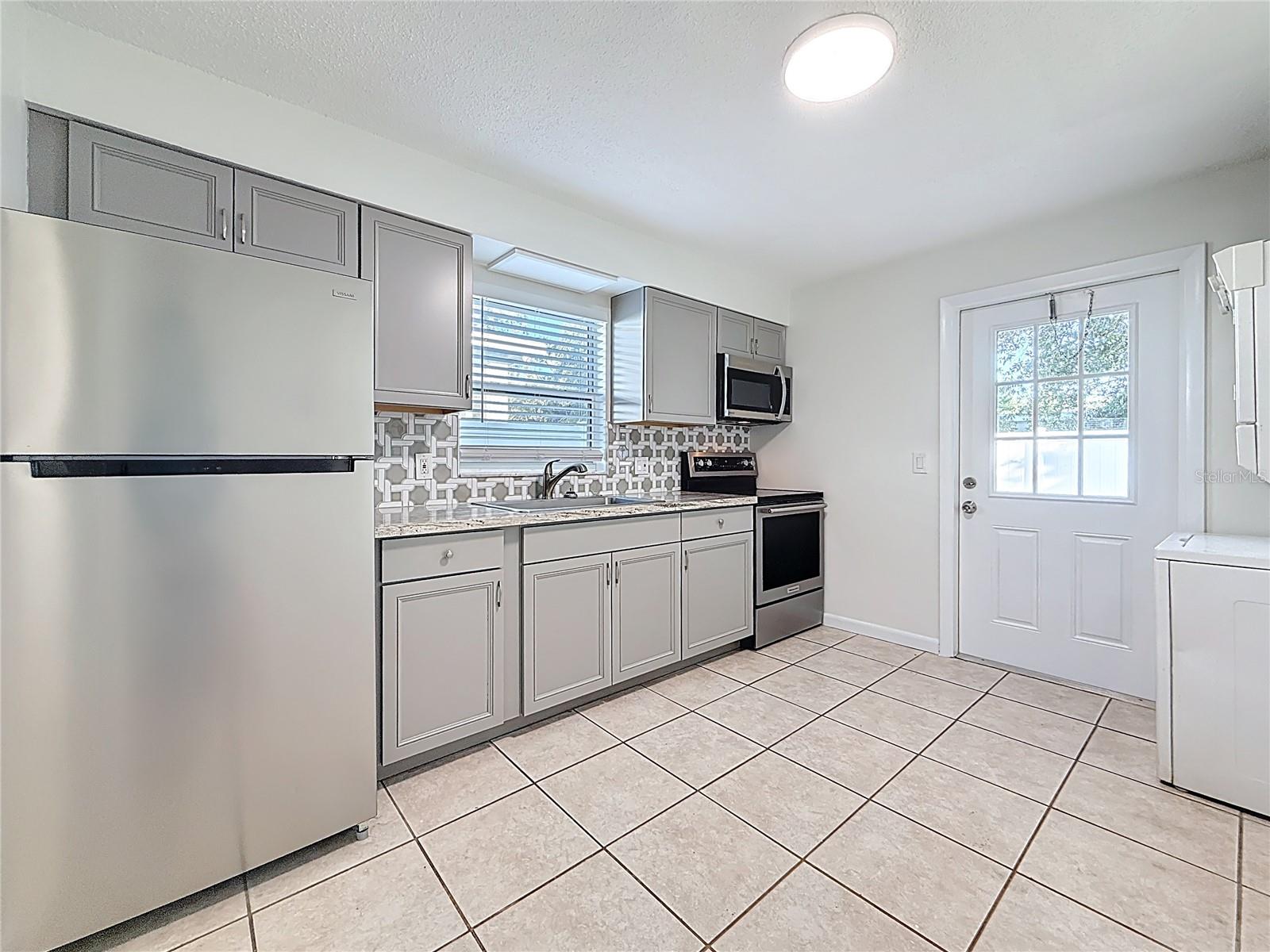 BREEZY ACRES PARK - Residential