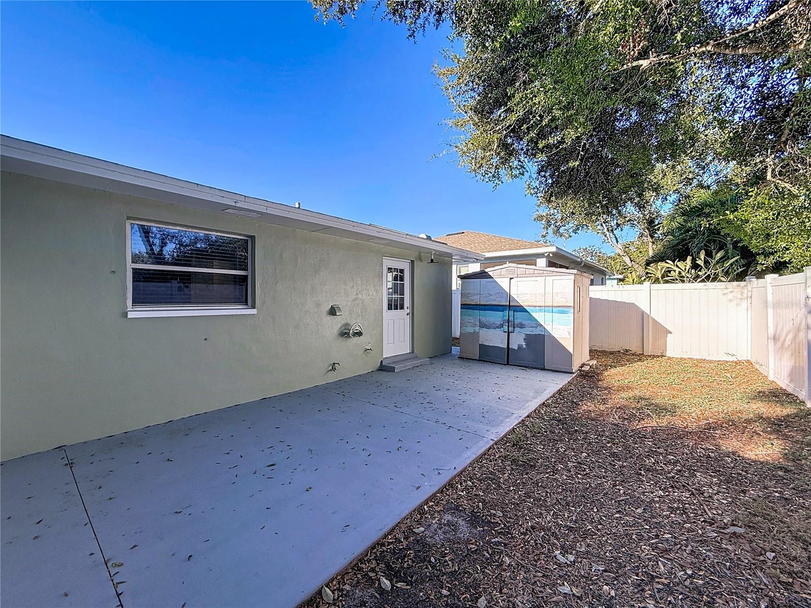 BREEZY ACRES PARK - Residential