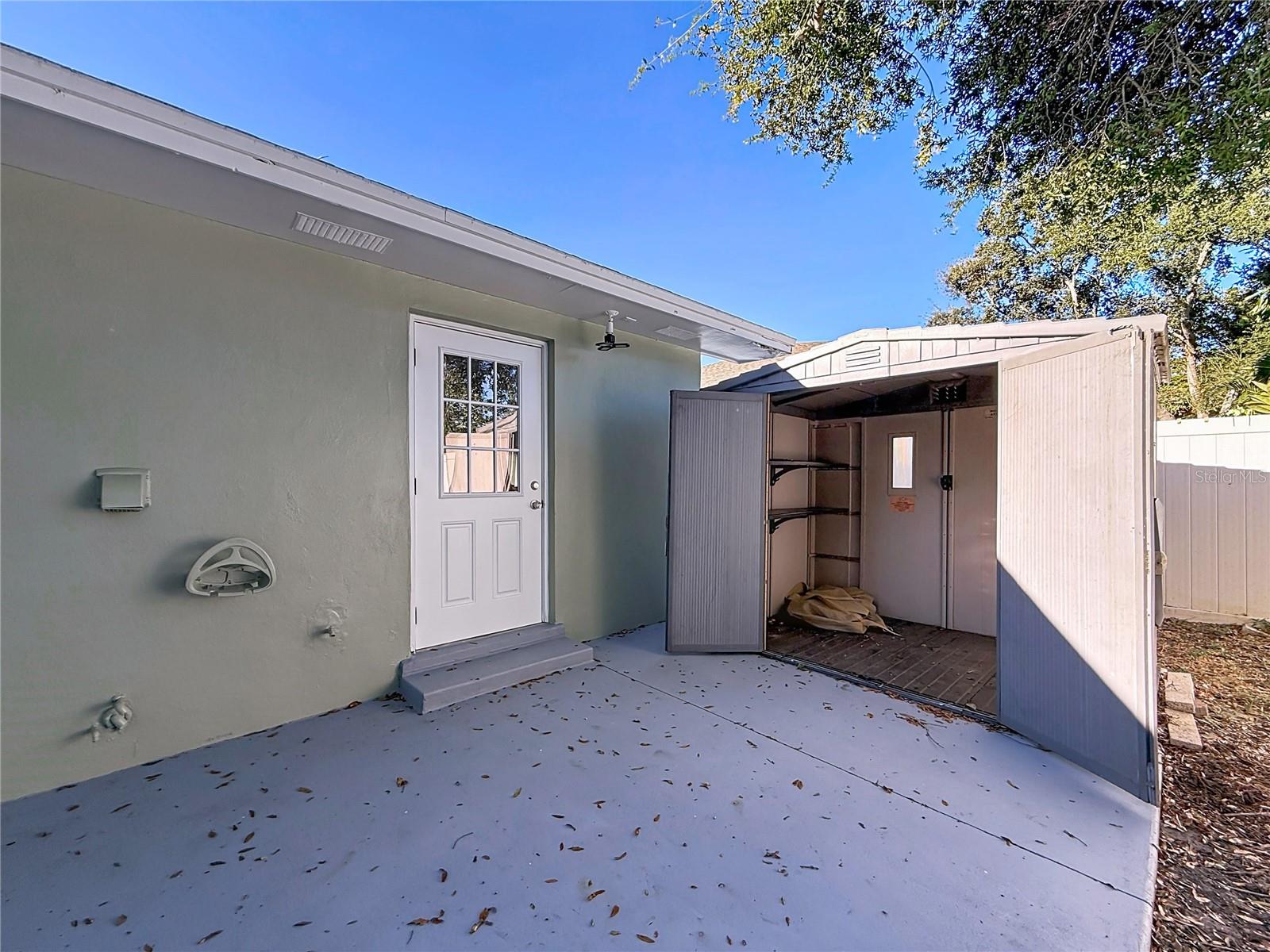 BREEZY ACRES PARK - Residential